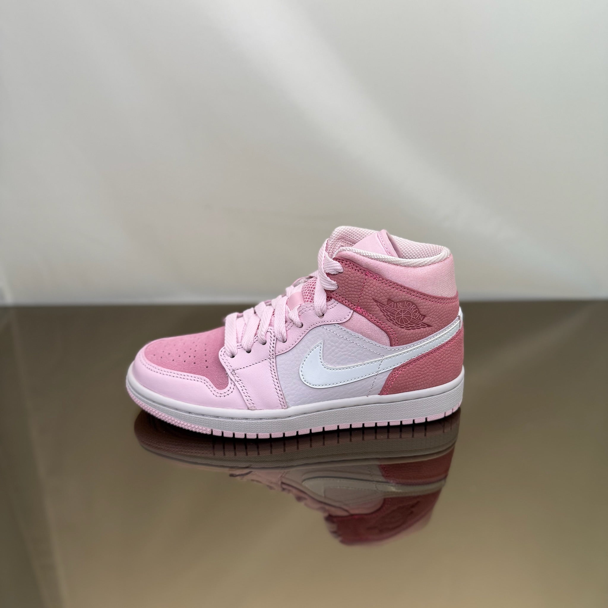 Jordan 1 Mid Digital Pink