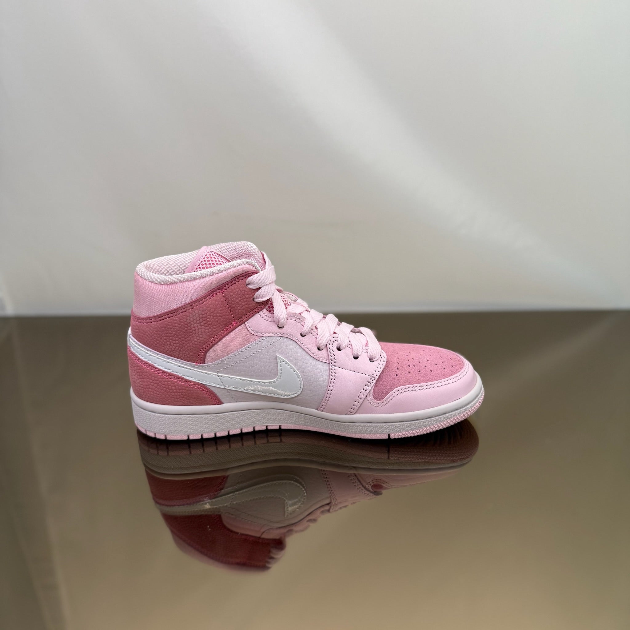 Jordan 1 Mid Digital Pink