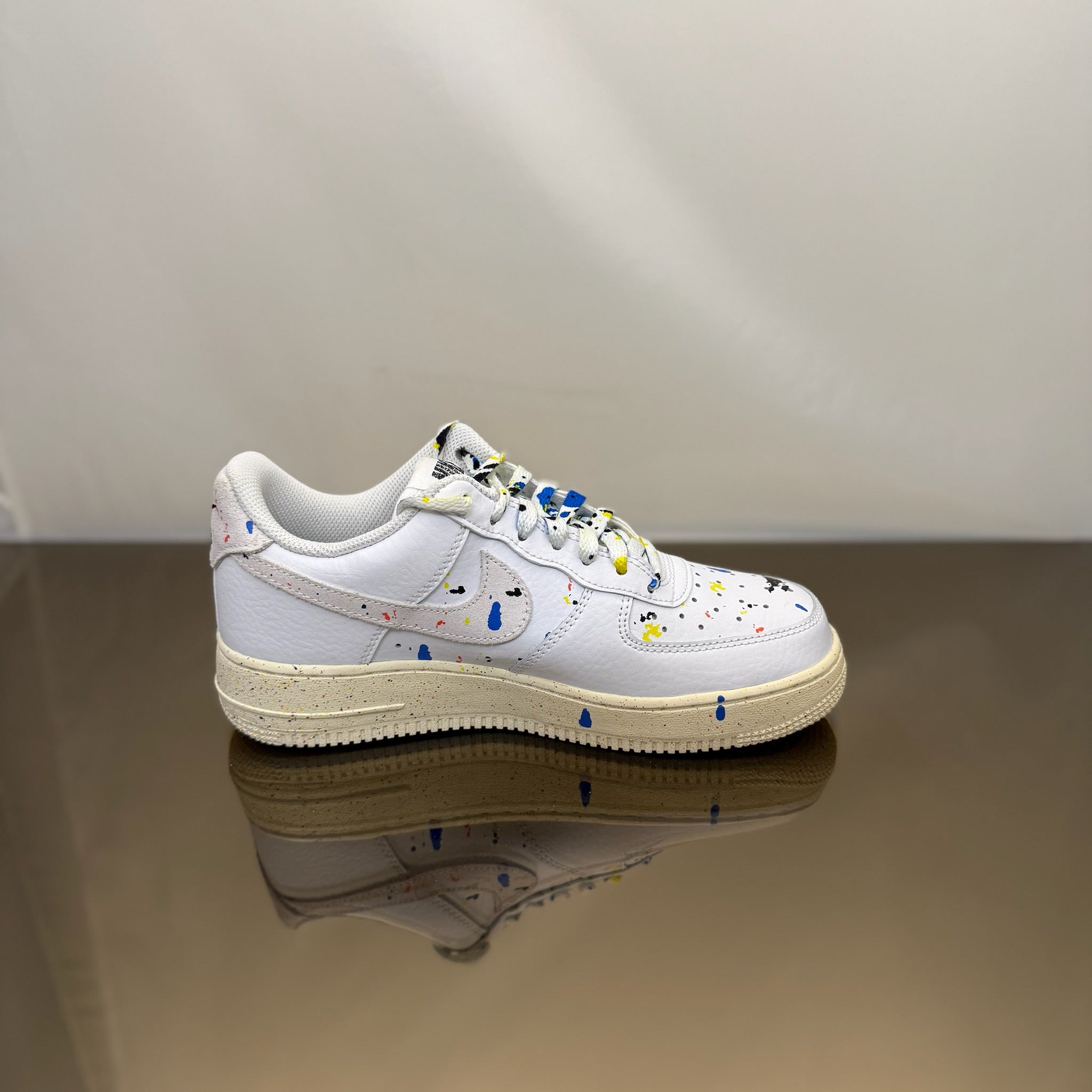 Nike Air Force 1 Low '07 LV8 Paint Splatter White
