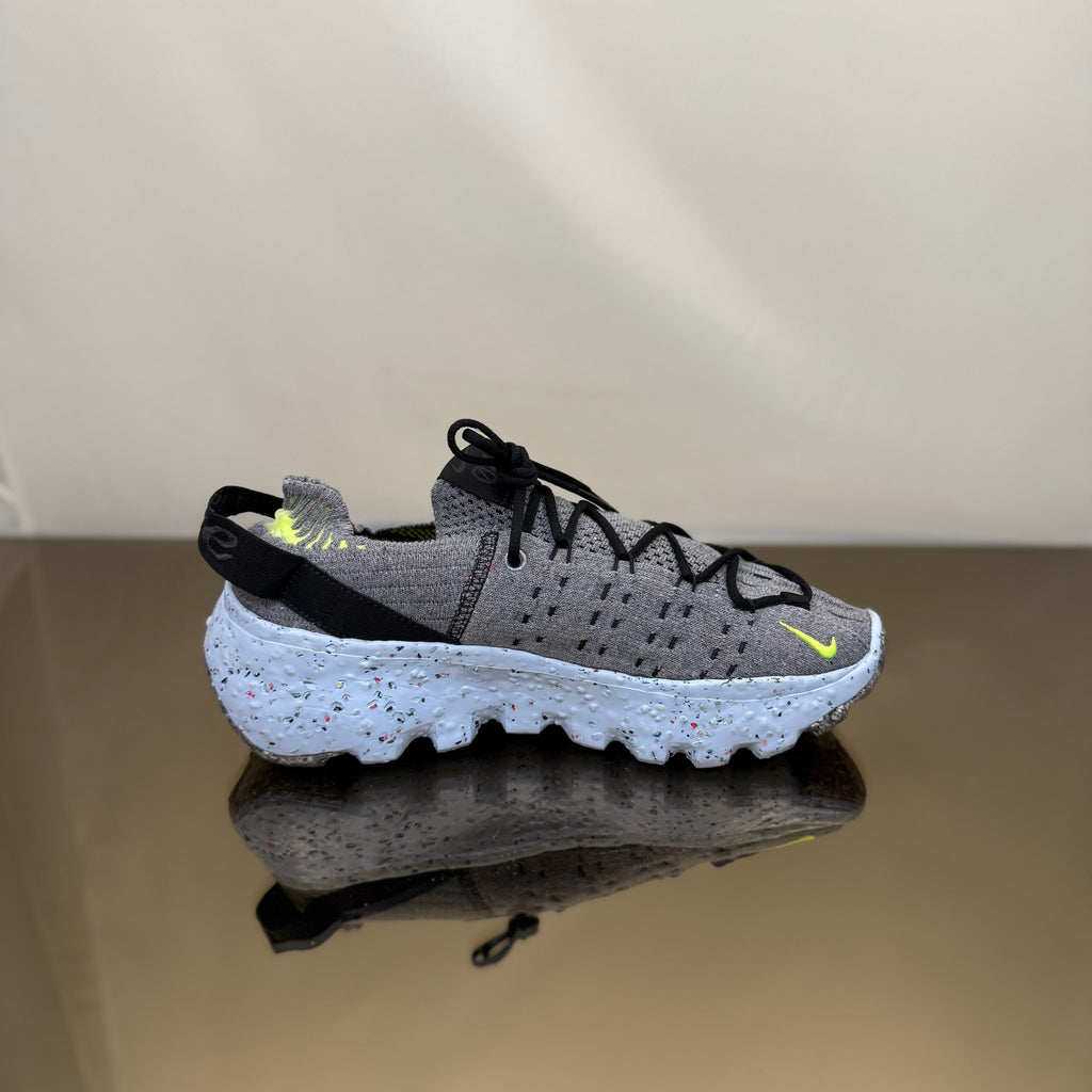 Nike Space Hippie 04 Grey Volt