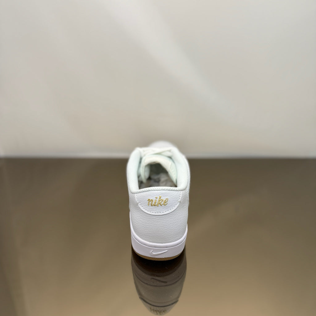 Nike Court Vintage Premium
