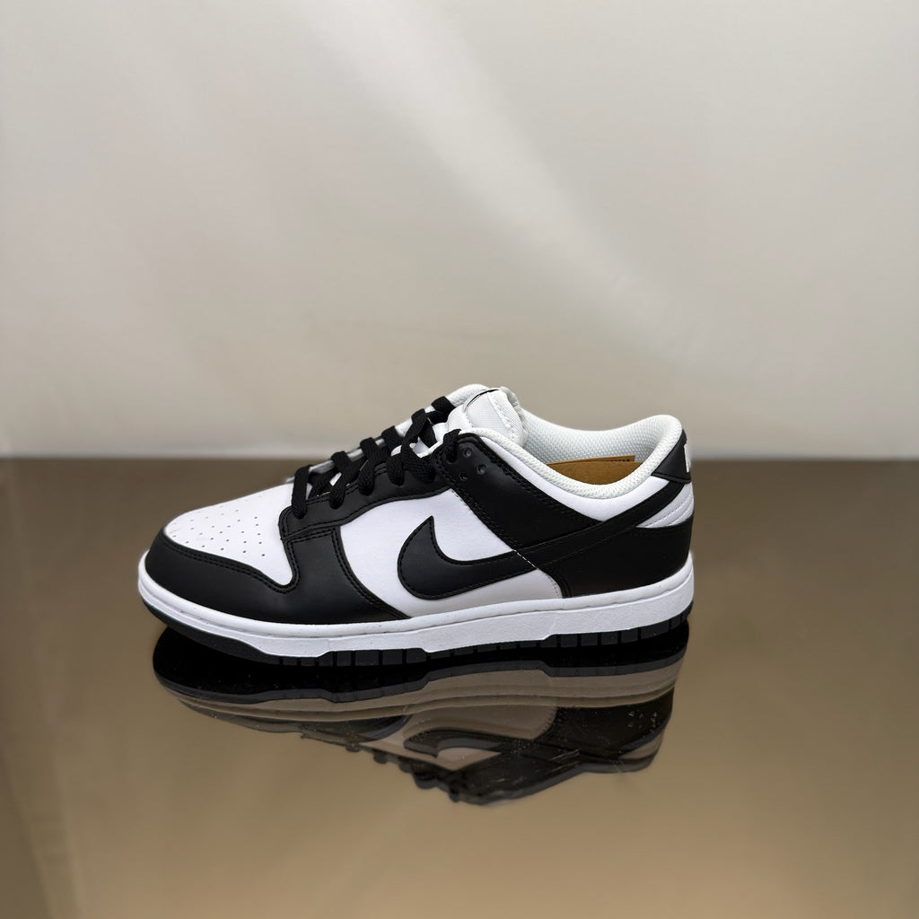 Nike Dunk LowNext Nature White Black Panda