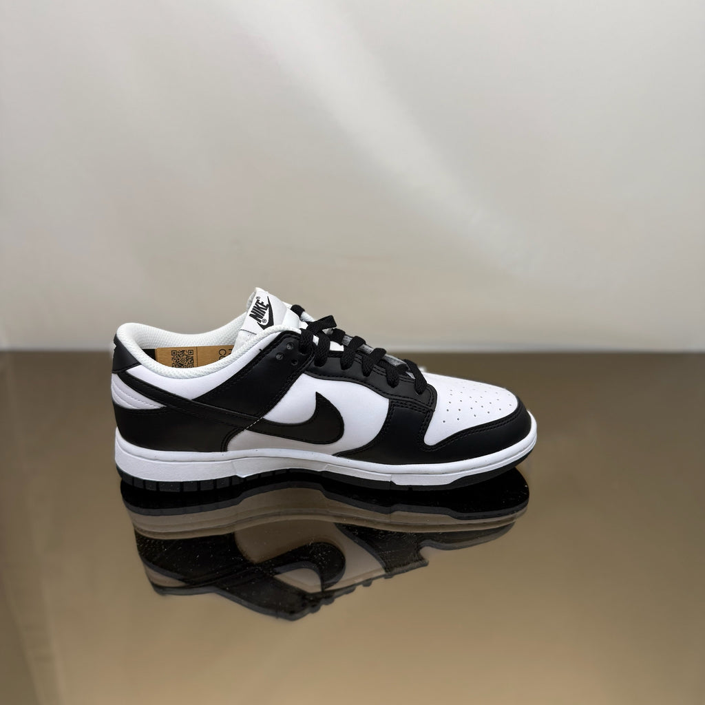 Nike Dunk LowNext Nature White Black Panda