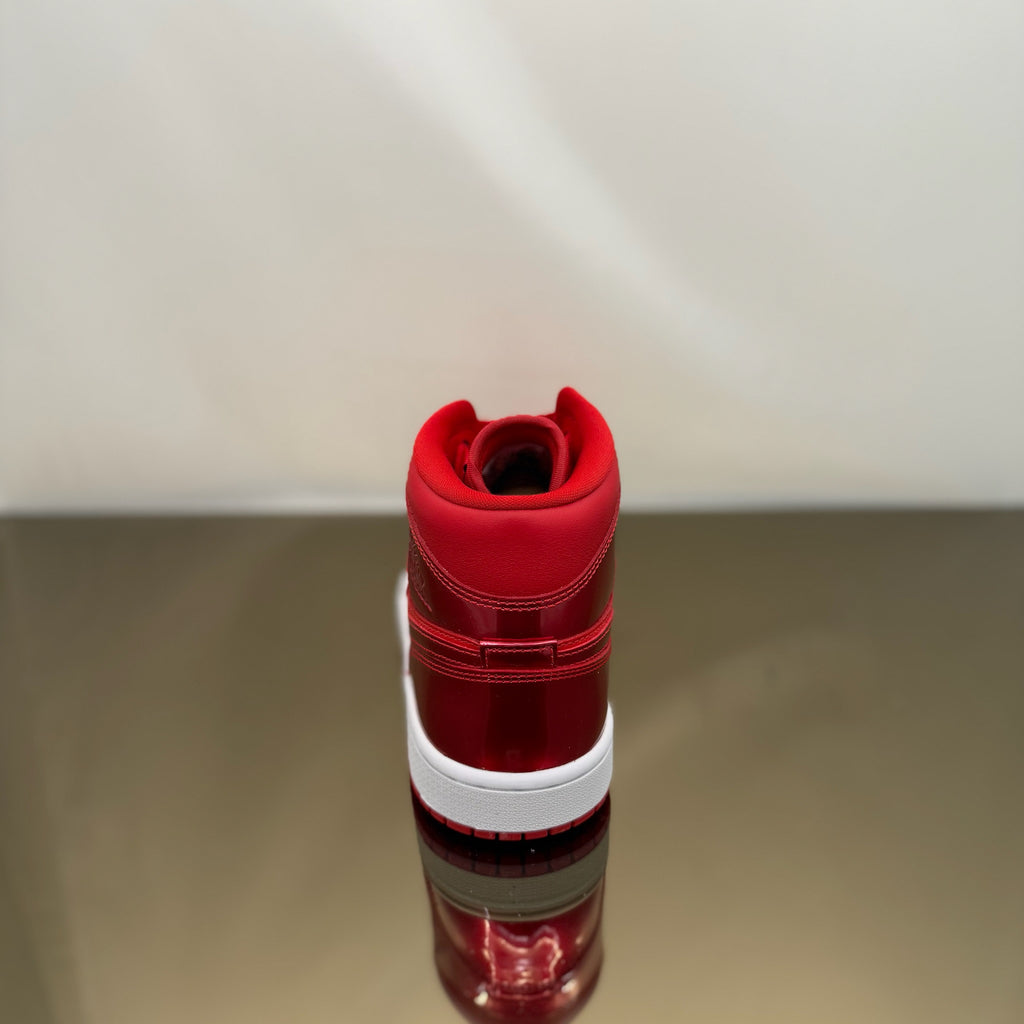 Jordan 1 Mid SE Pomegranate (W)