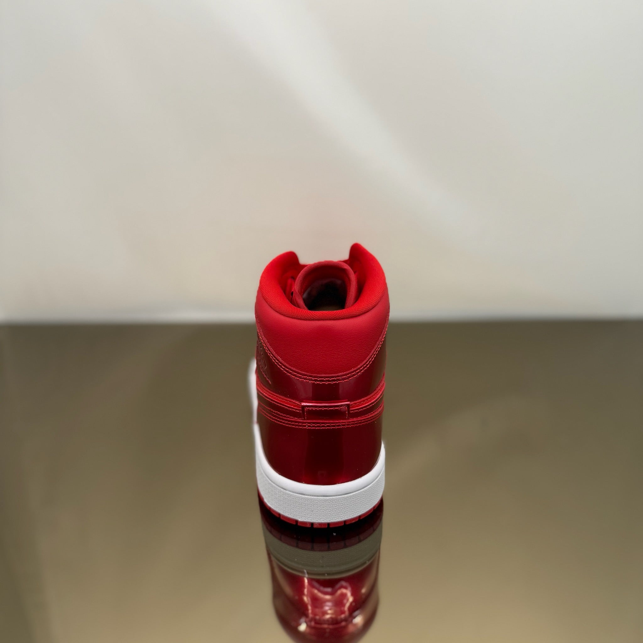 Jordan 1 Mid SE Pomegranate (W)
