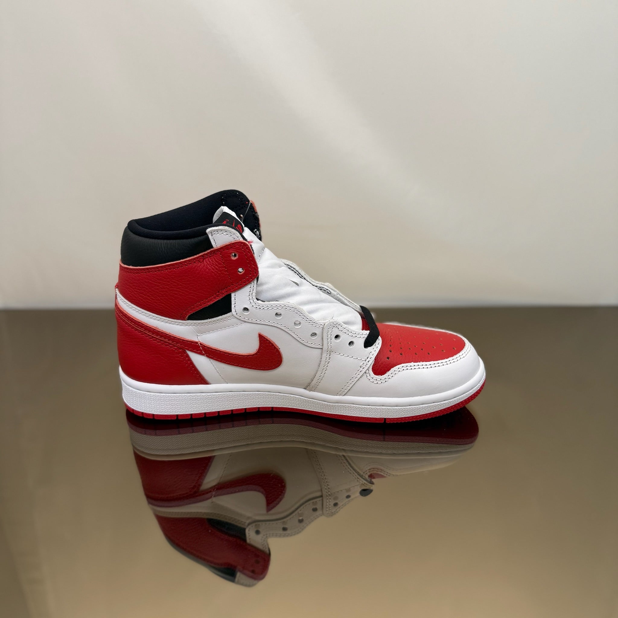 Jordan 1 Retro High OG Heritage