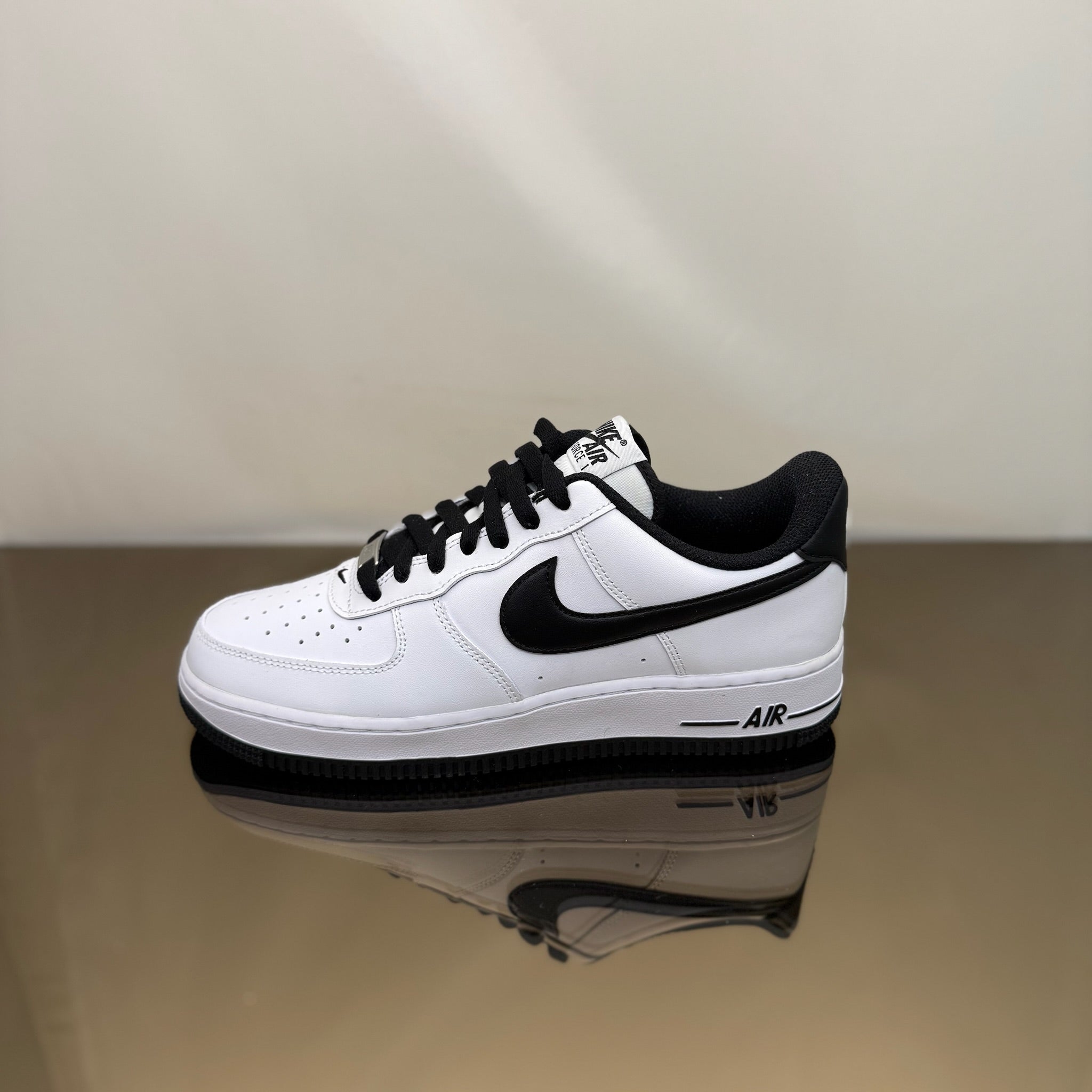 Nike Air Force 1 White/Black