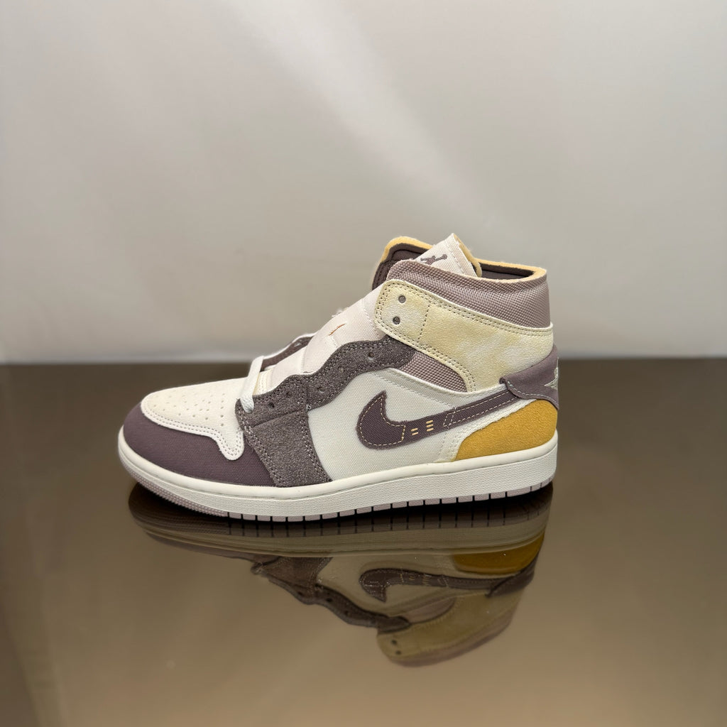 Air Jordan 1 Mid SE CraftTaupe Haze