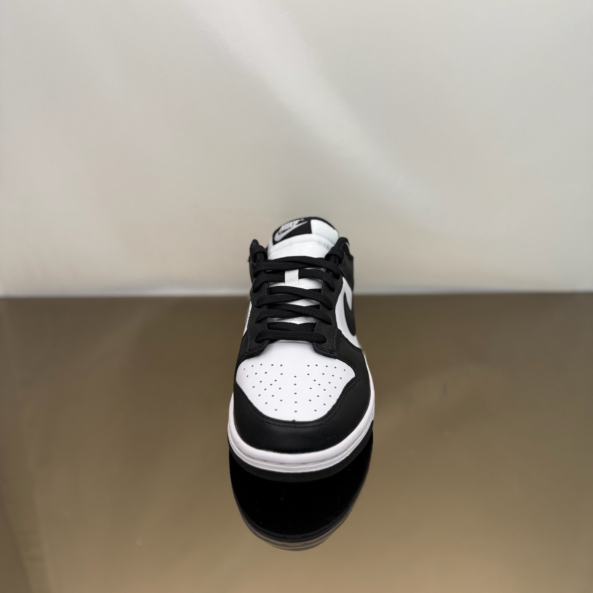 Nike Dunk Low Retro White Black Panda
