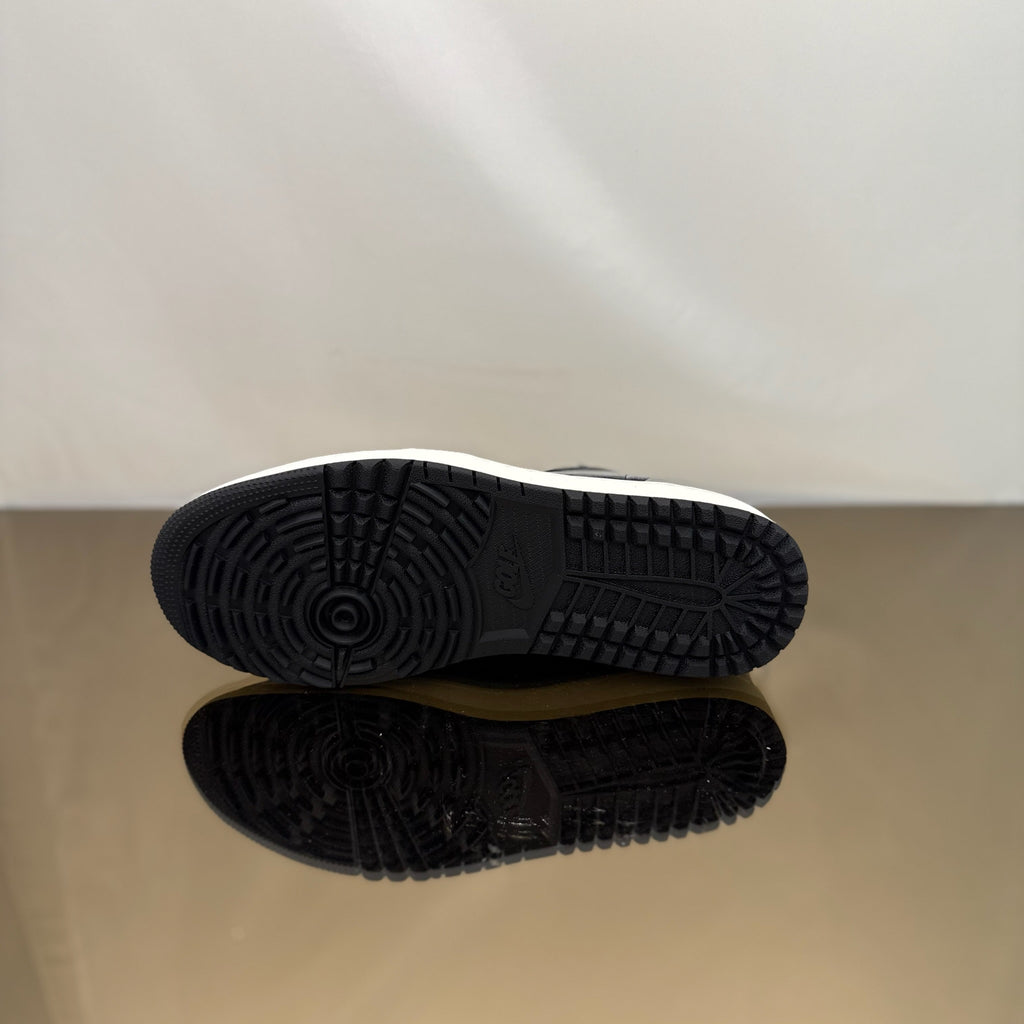 Jordan 1 Retro Low Golf Shadow