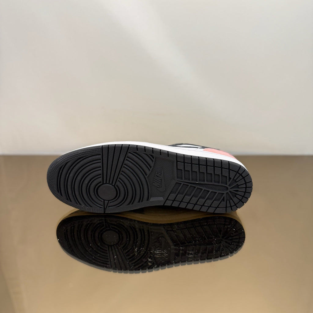 Jordan 1 Low OG Bleached Coral