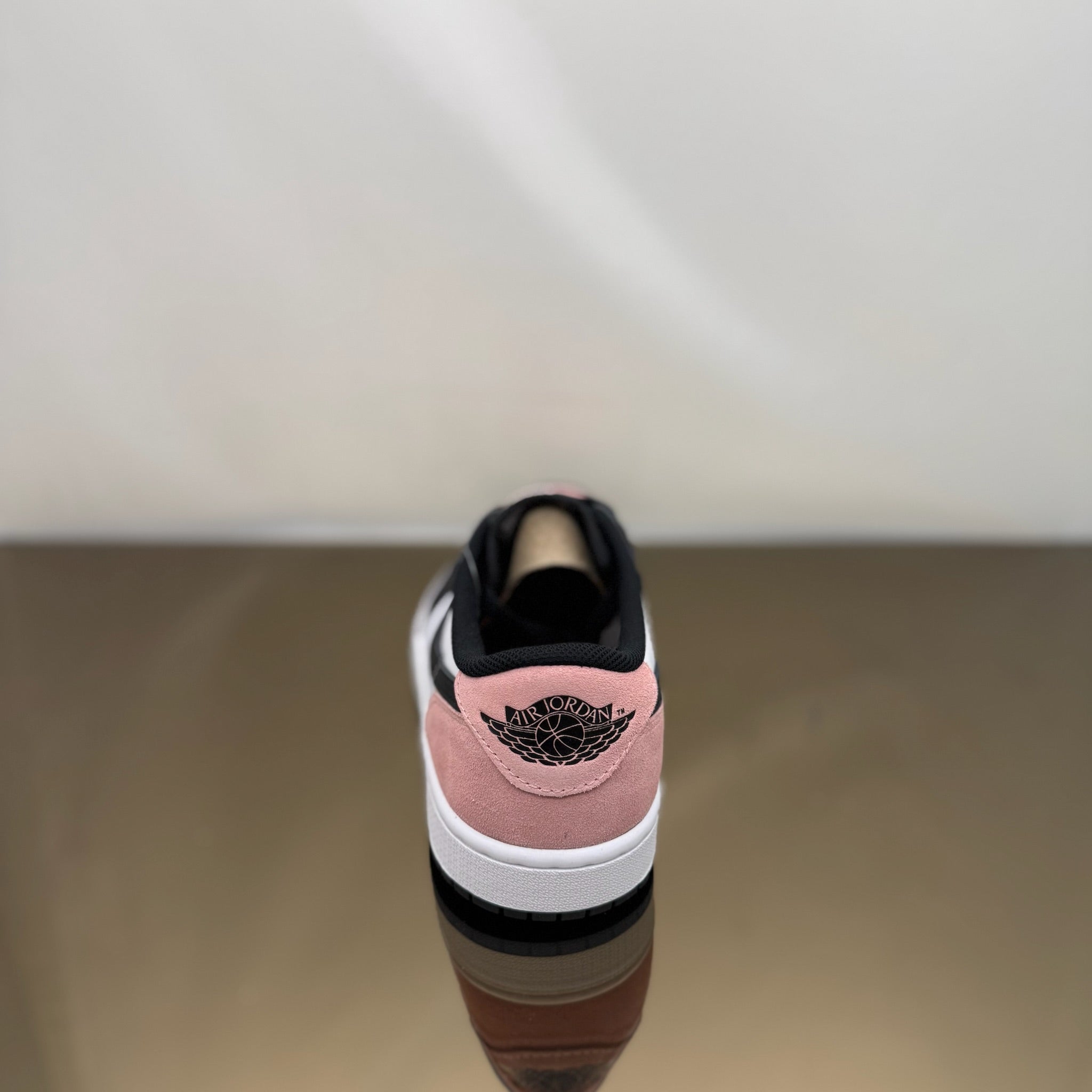 Jordan 1 Low OG Bleached Coral