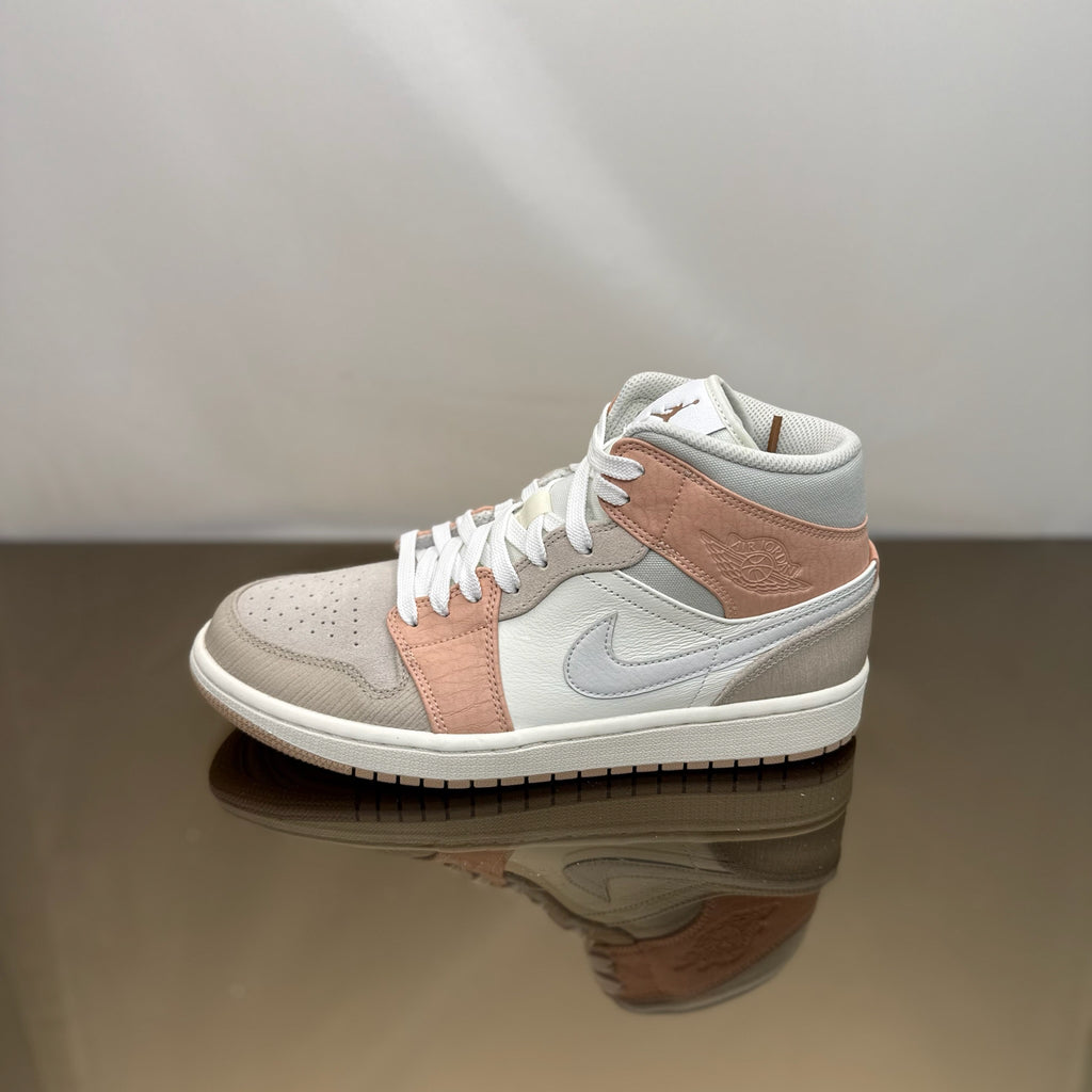 Jordan 1 Mid Milan