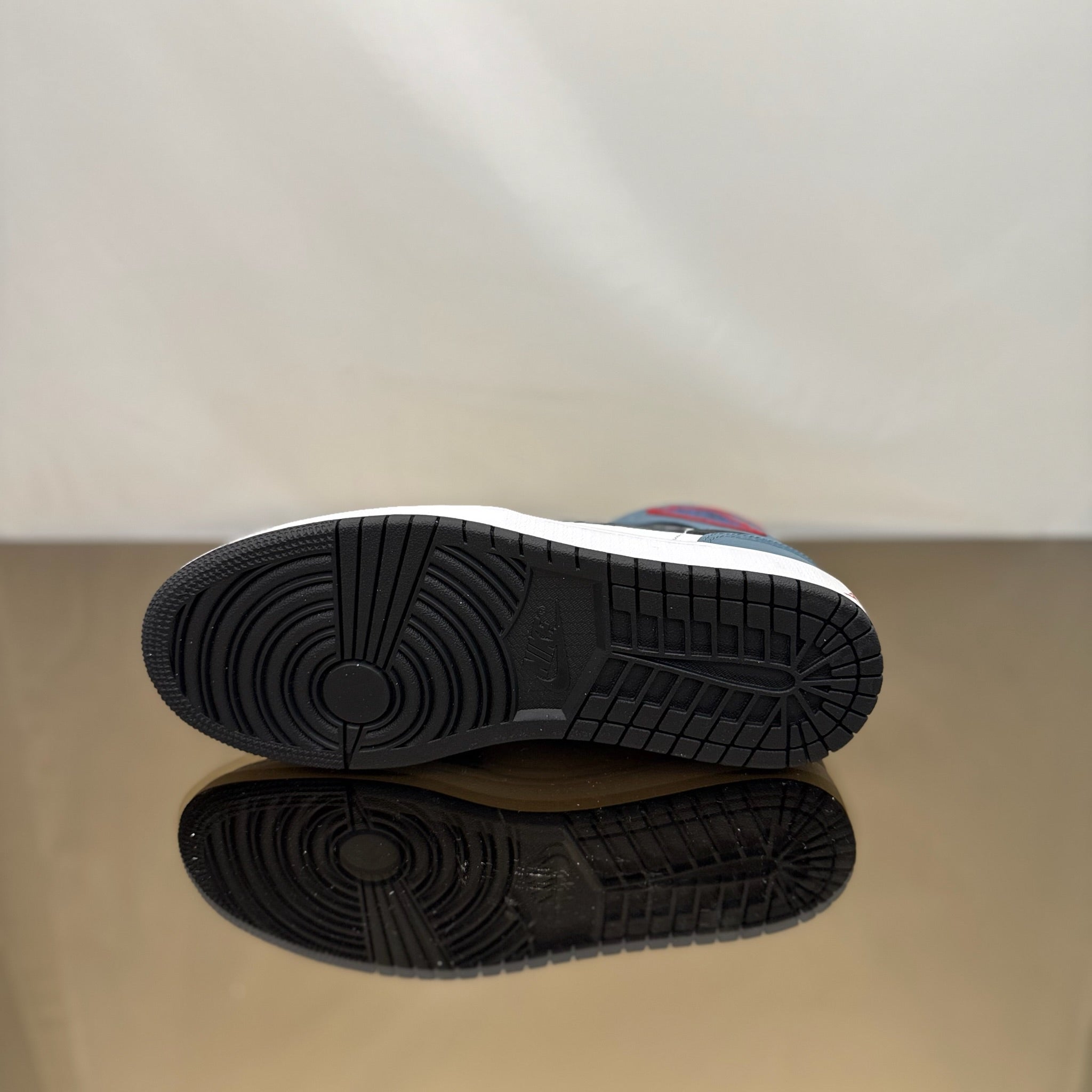 Jordan 1 Fearless Facetasm