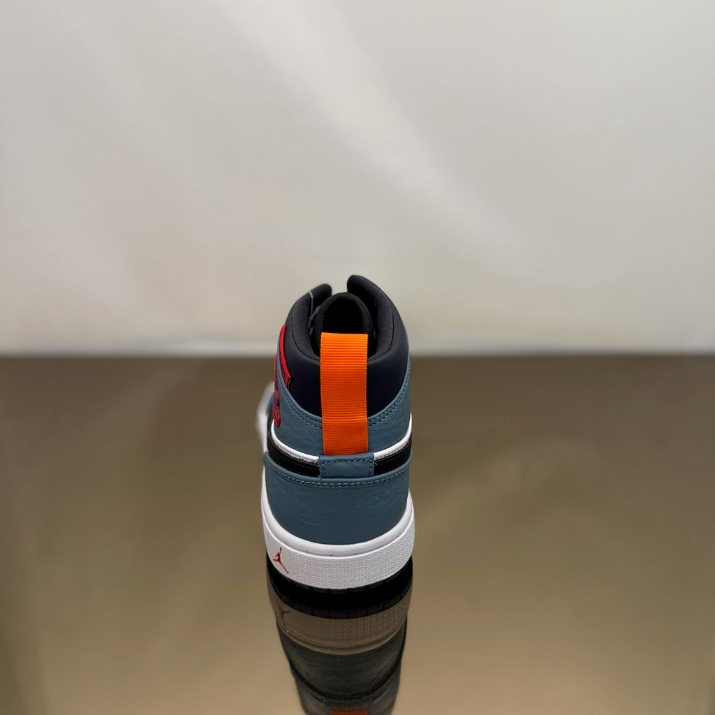 Jordan 1 Fearless Facetasm
