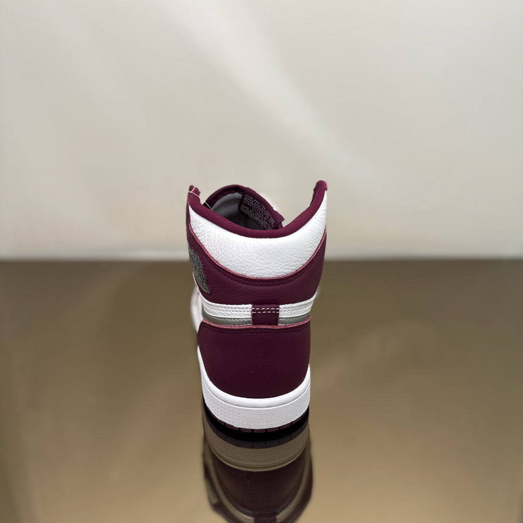 Jordan 1 Retro High OG Bordeaux