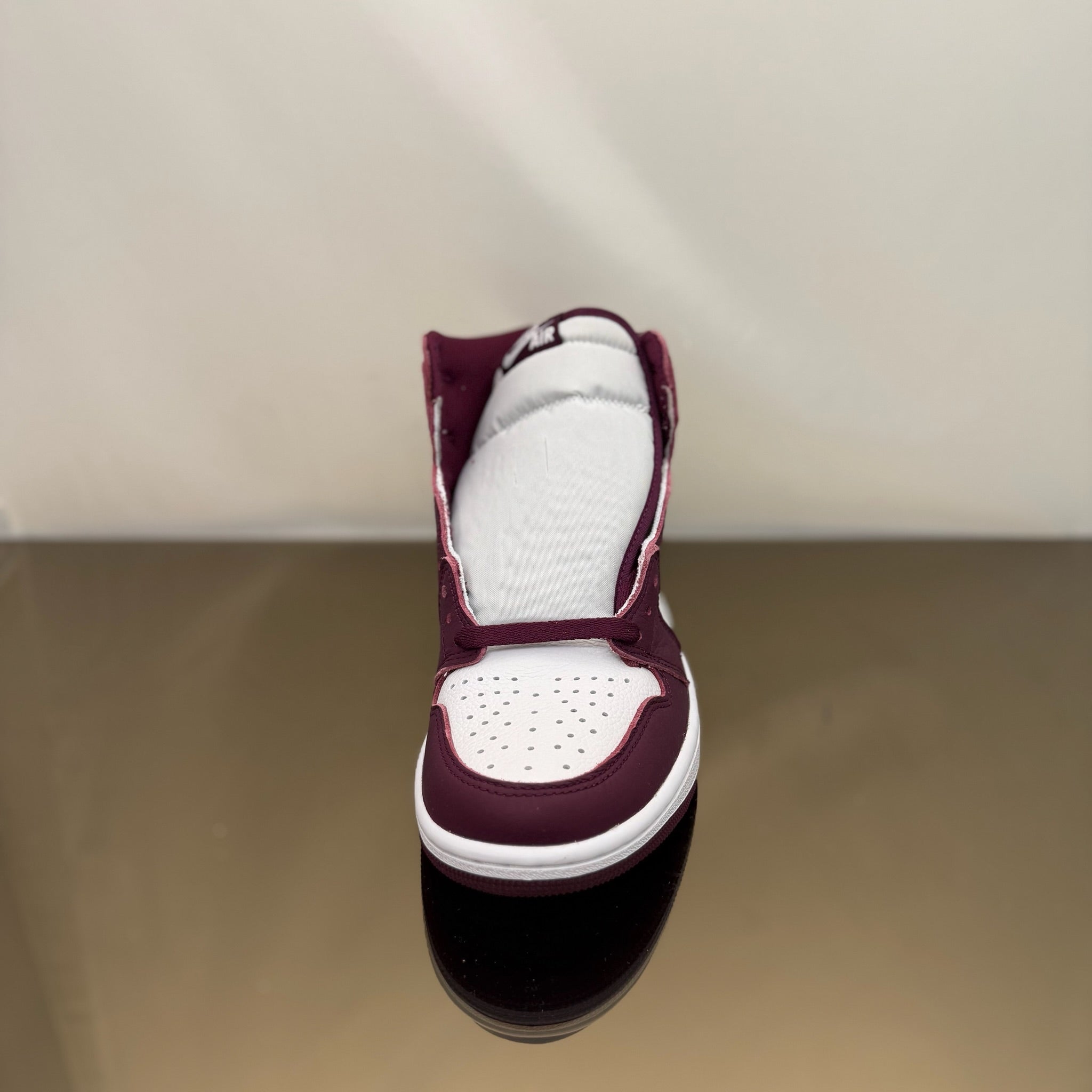 Jordan 1 Retro High OG Bordeaux