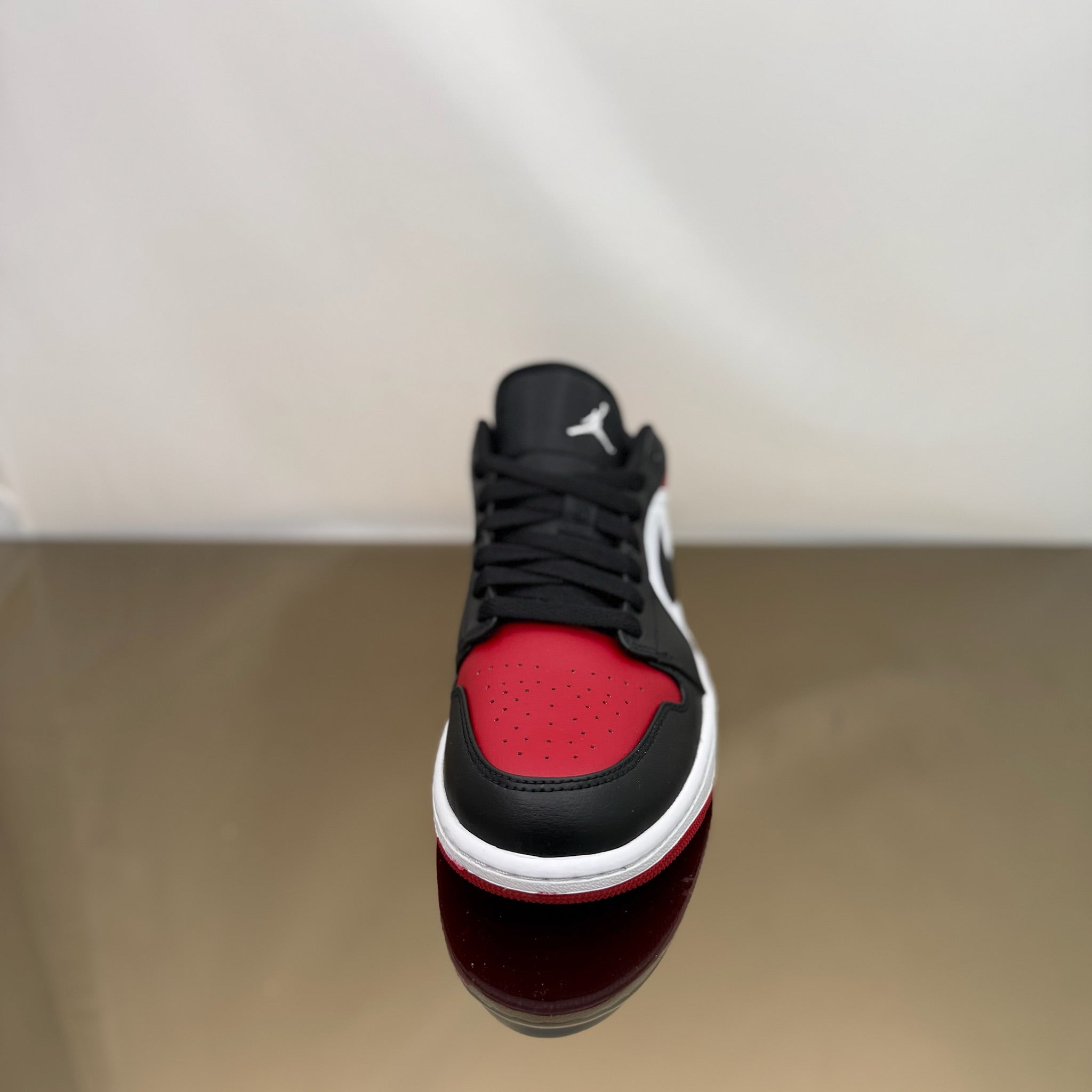 Jordan 1 Low Bred Toe