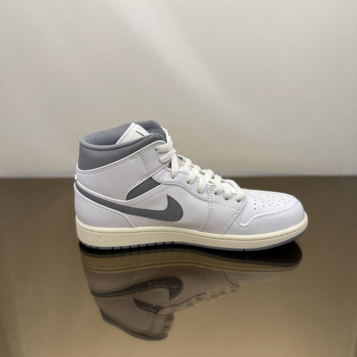 Air Jordan 1 Mid Neutral Grey