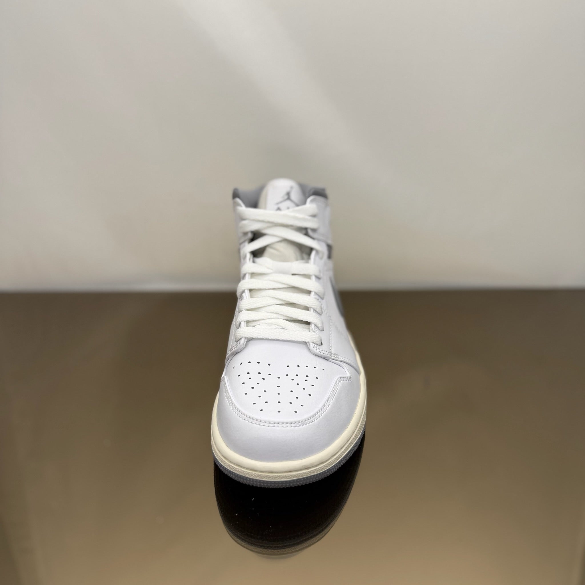 Air Jordan 1 Mid Neutral Grey