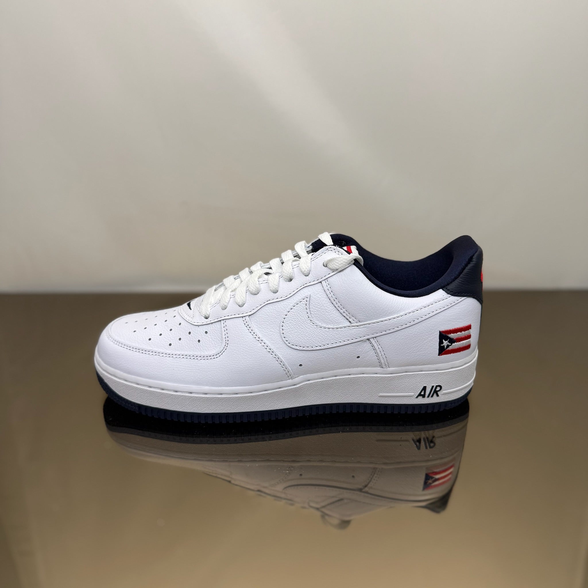 Nike Air Force OneLow Retro Puerto Rico