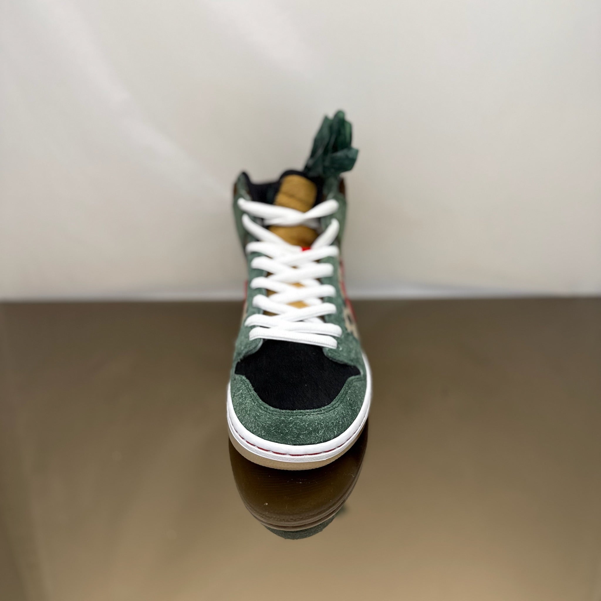 Nike SB Dunk High Dog Walker V