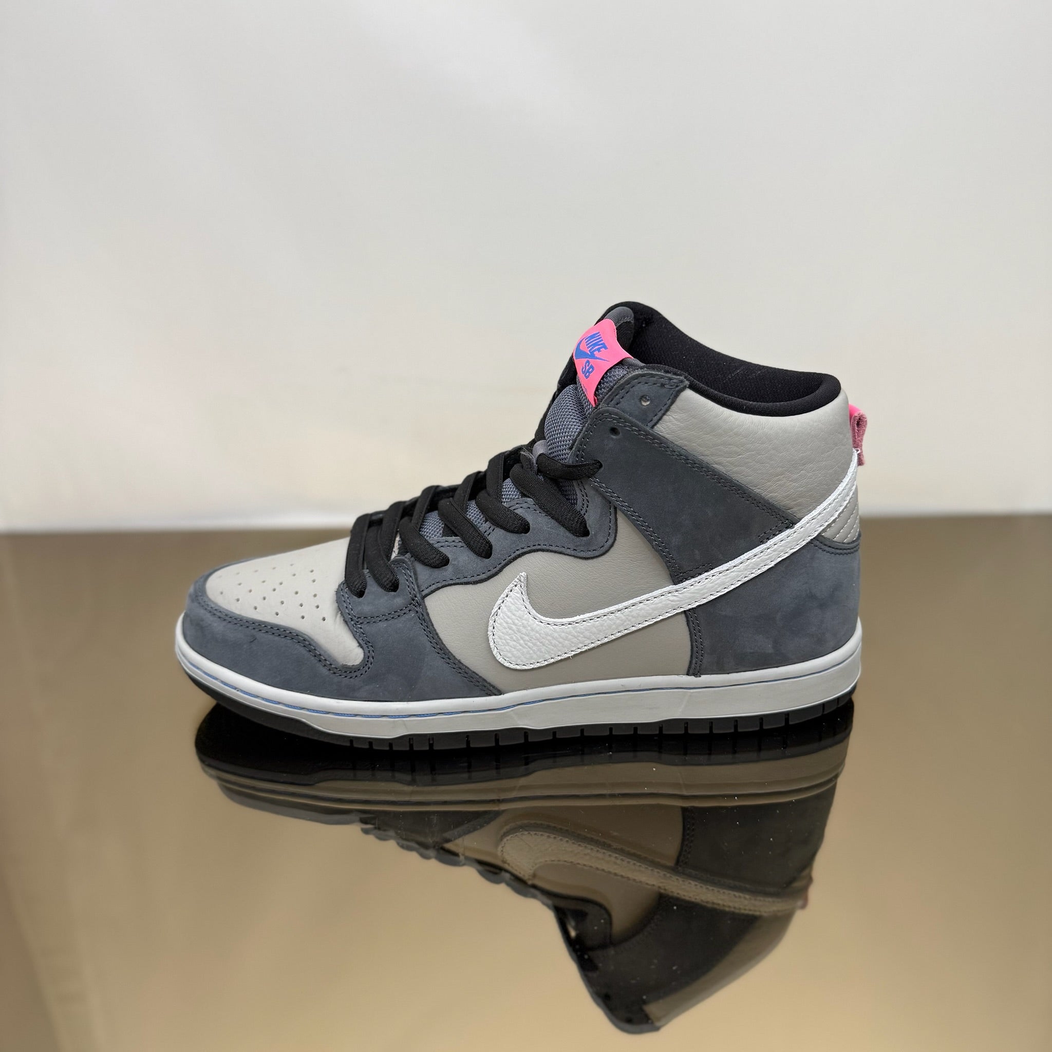 Nike SB Dunk High Pro Medium Grey Pink