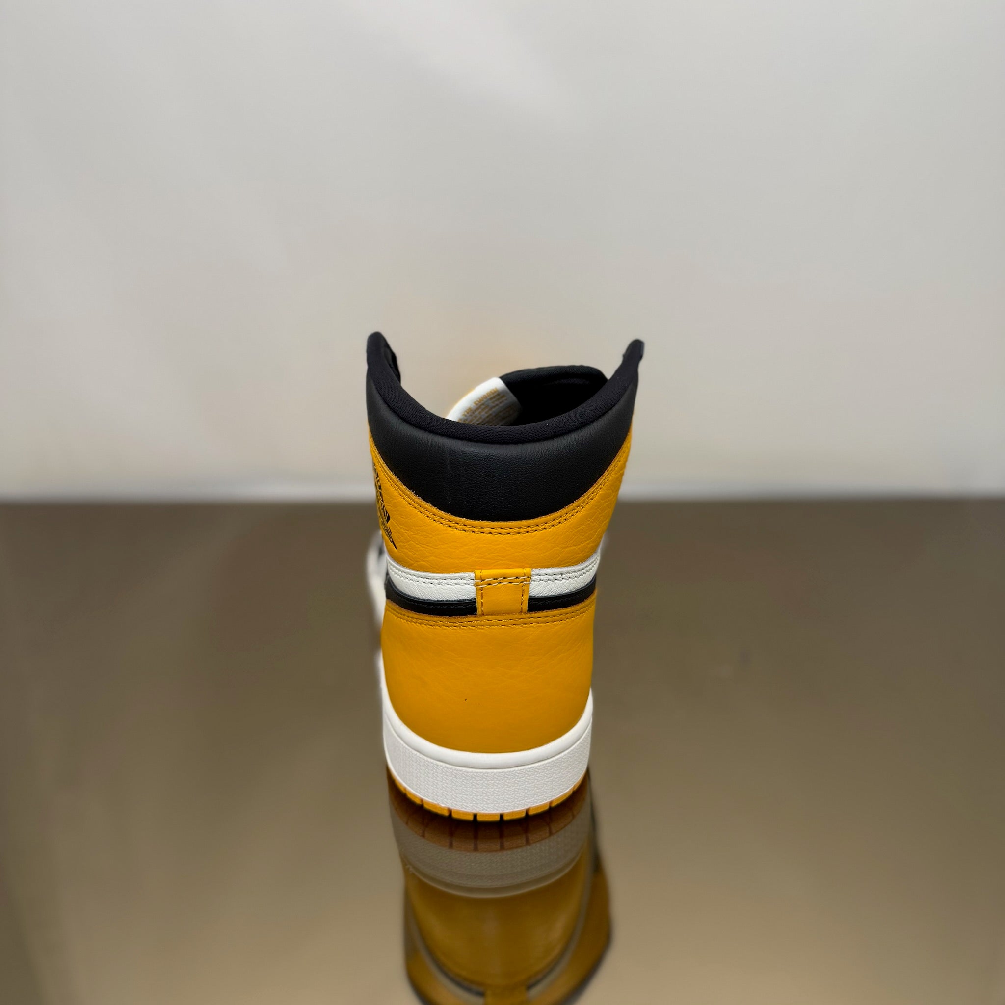 Jordan 1 Retro High OG Yellow Toe