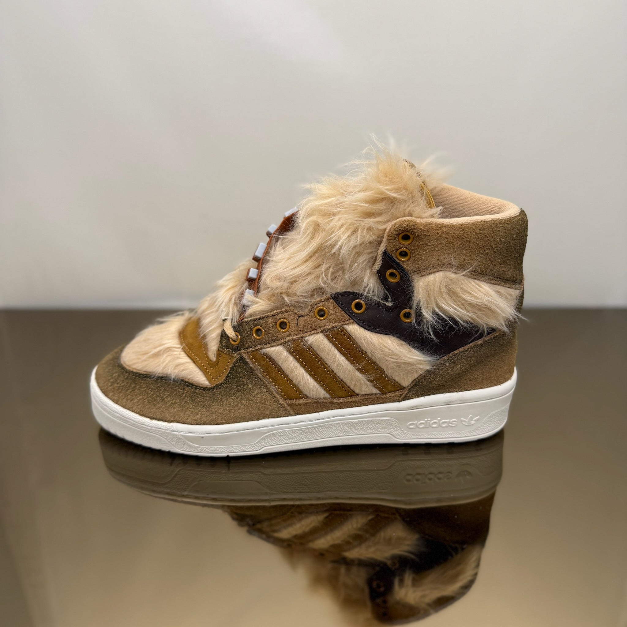 Adidas Rivalry Hi Star Wars Chewbacca