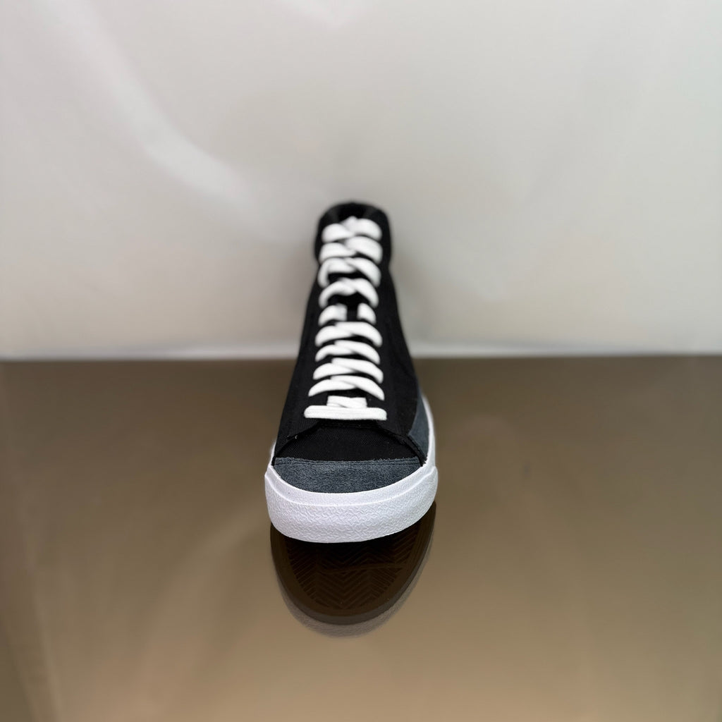Nike Blazer Mid 77 Vintage Black Canvas