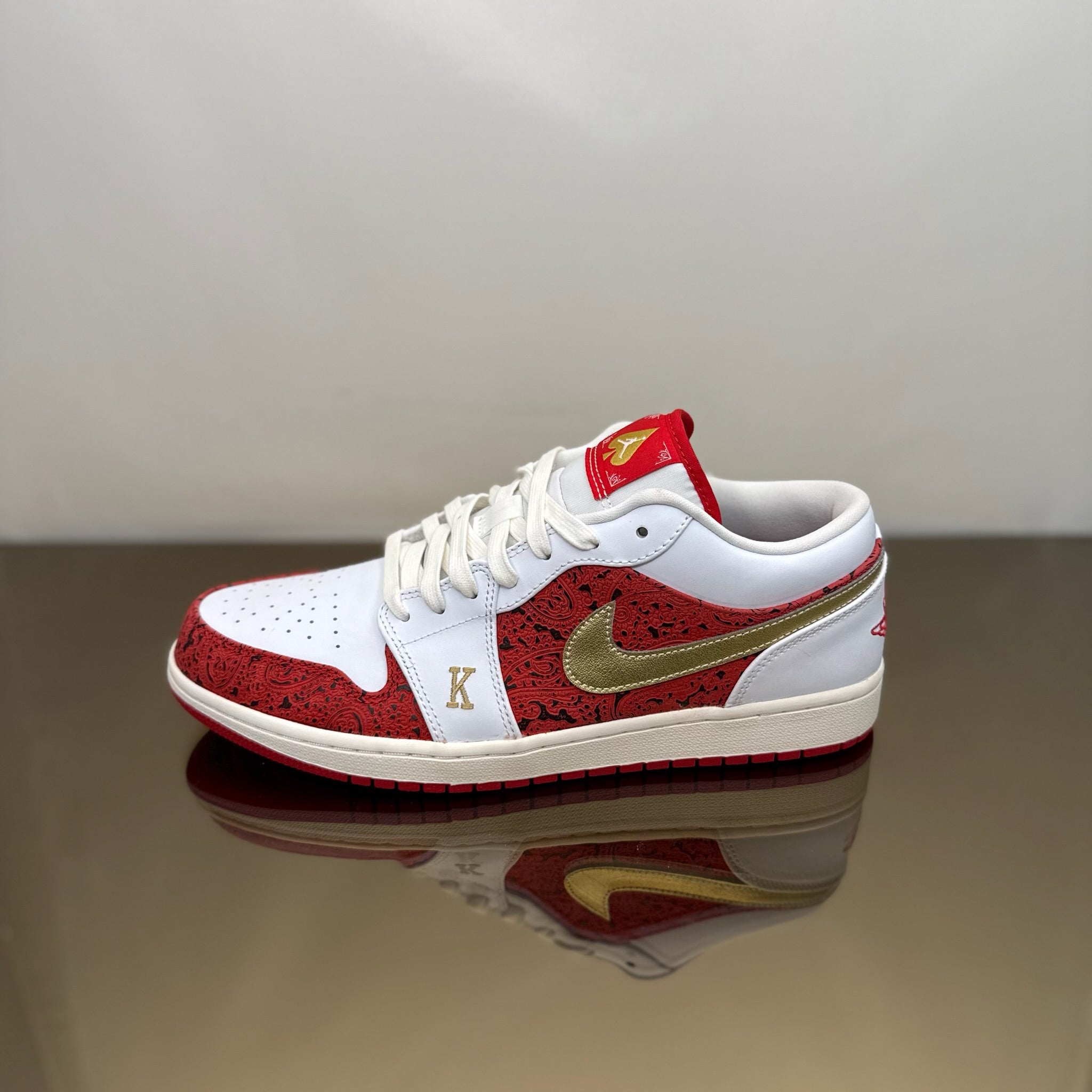 Jordan 1 Low Spades