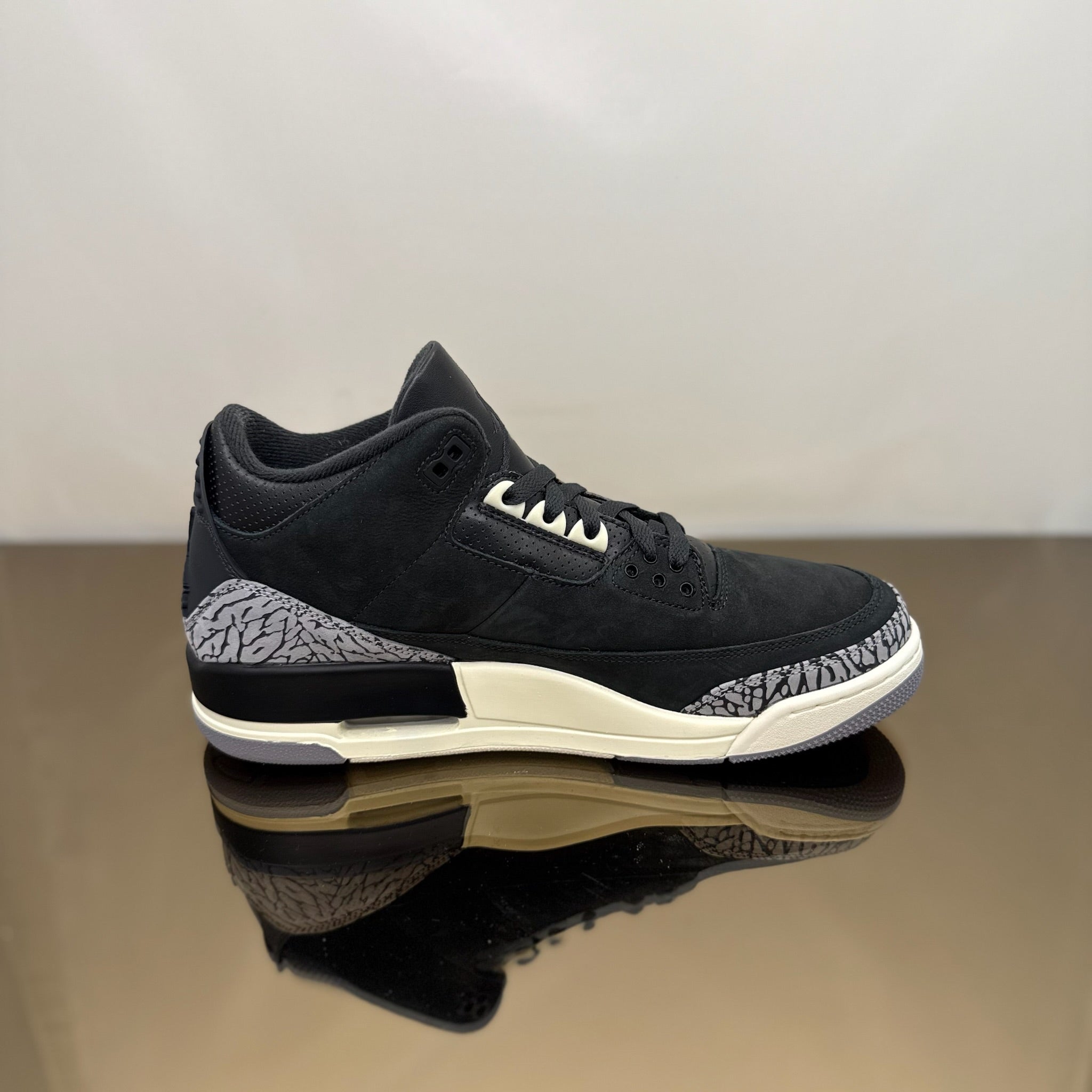 Jordan 3 Retro Off Noir
