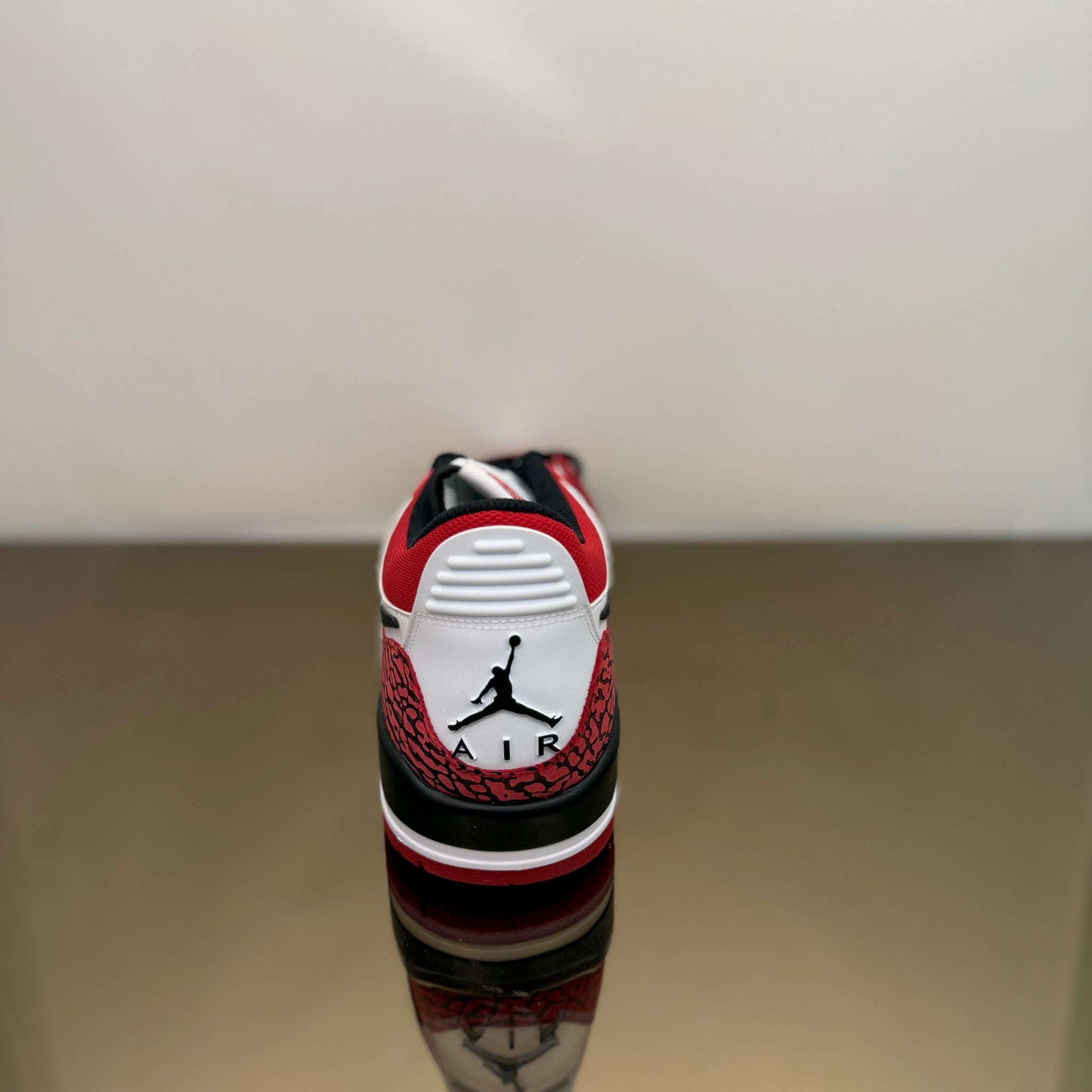 Jordan Legacy 312 Low Chicago Red