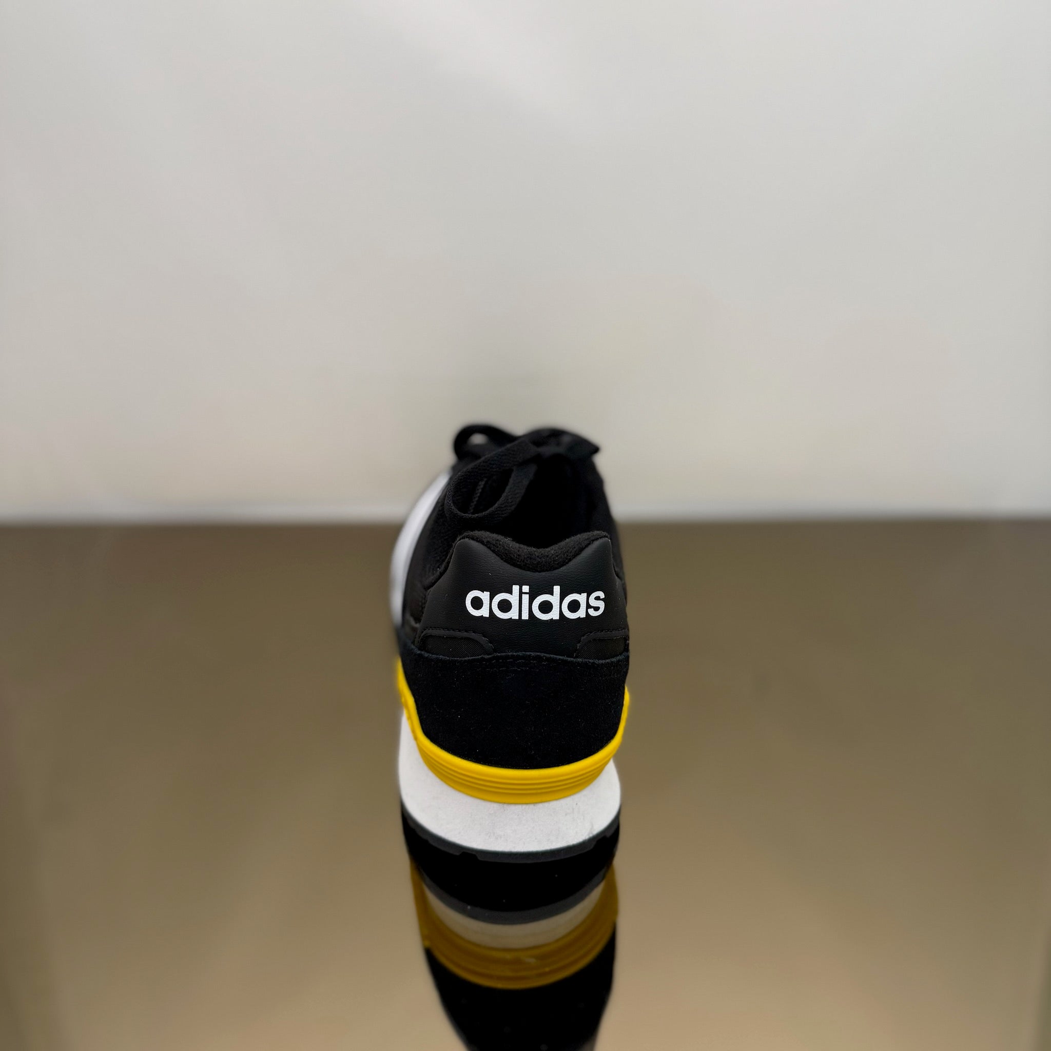 Adidas Performance adidas 10K Sneaker