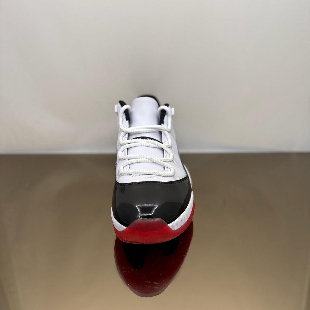 Jordan 11 Retro Low Concord Bred