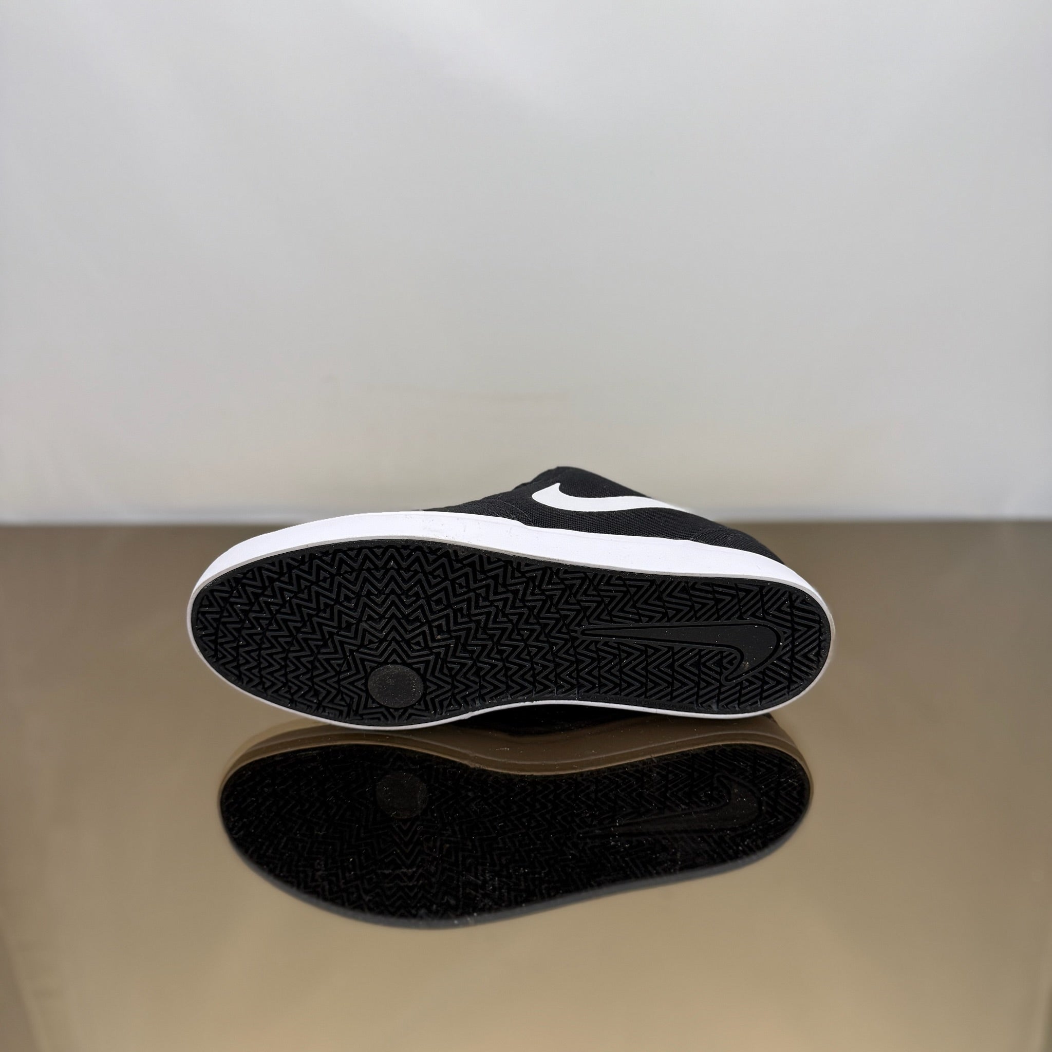 Nike Karo Canvas SB Schwarz