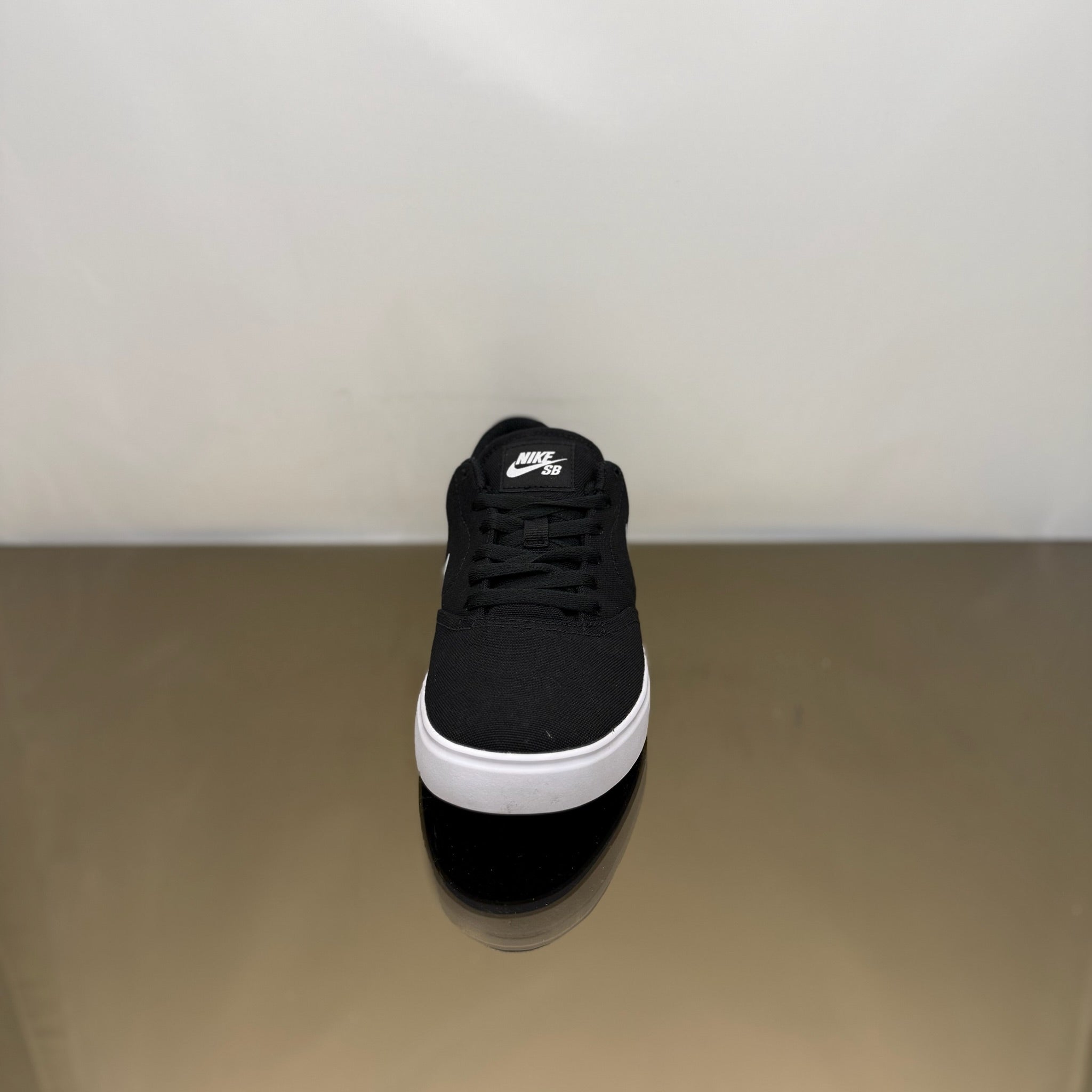 Nike Karo Canvas SB Schwarz