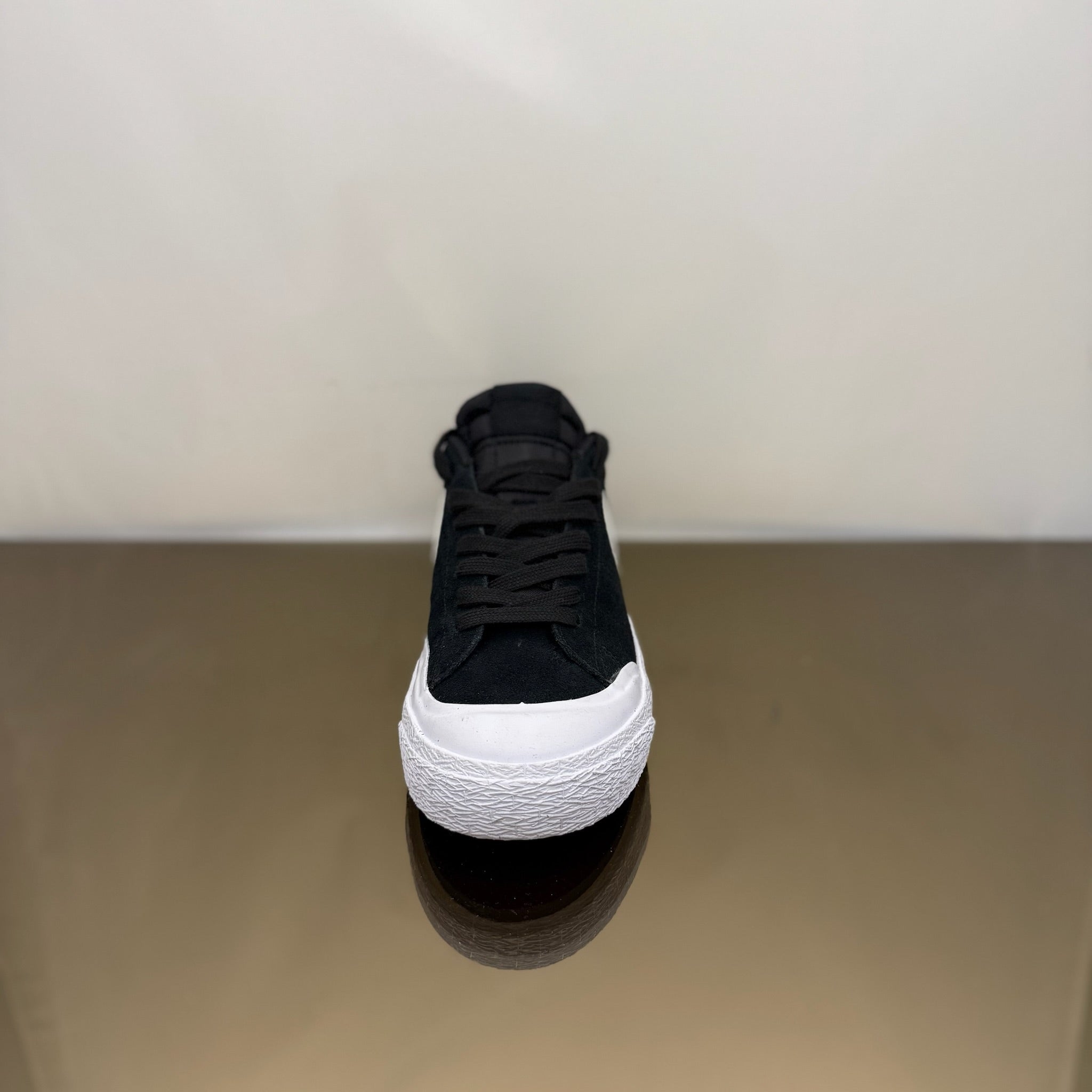 Nike SB Zoom Blazer Low XT Schwarz Weiß