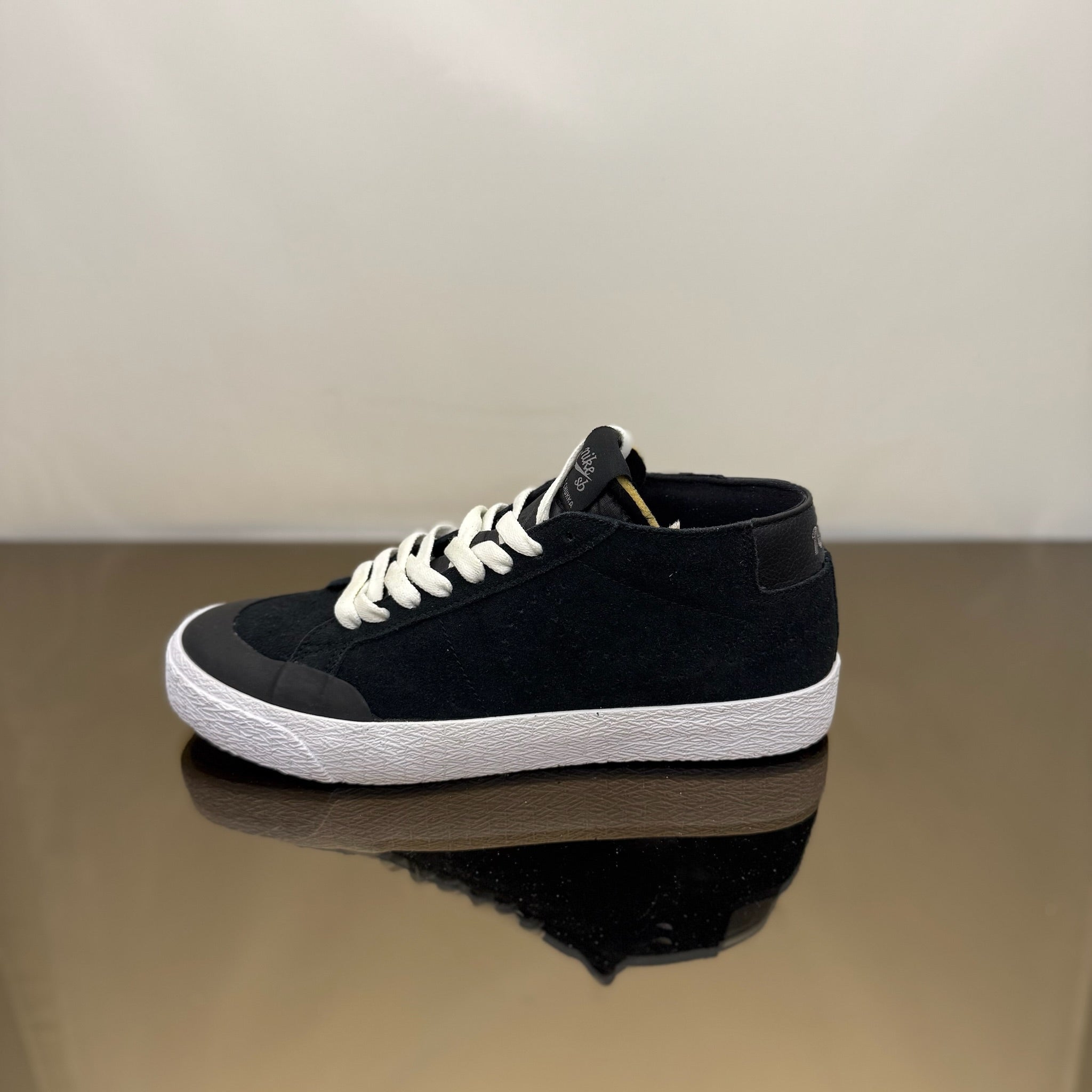 Nike SB Zoom Blazer Chukka XT Schwarz