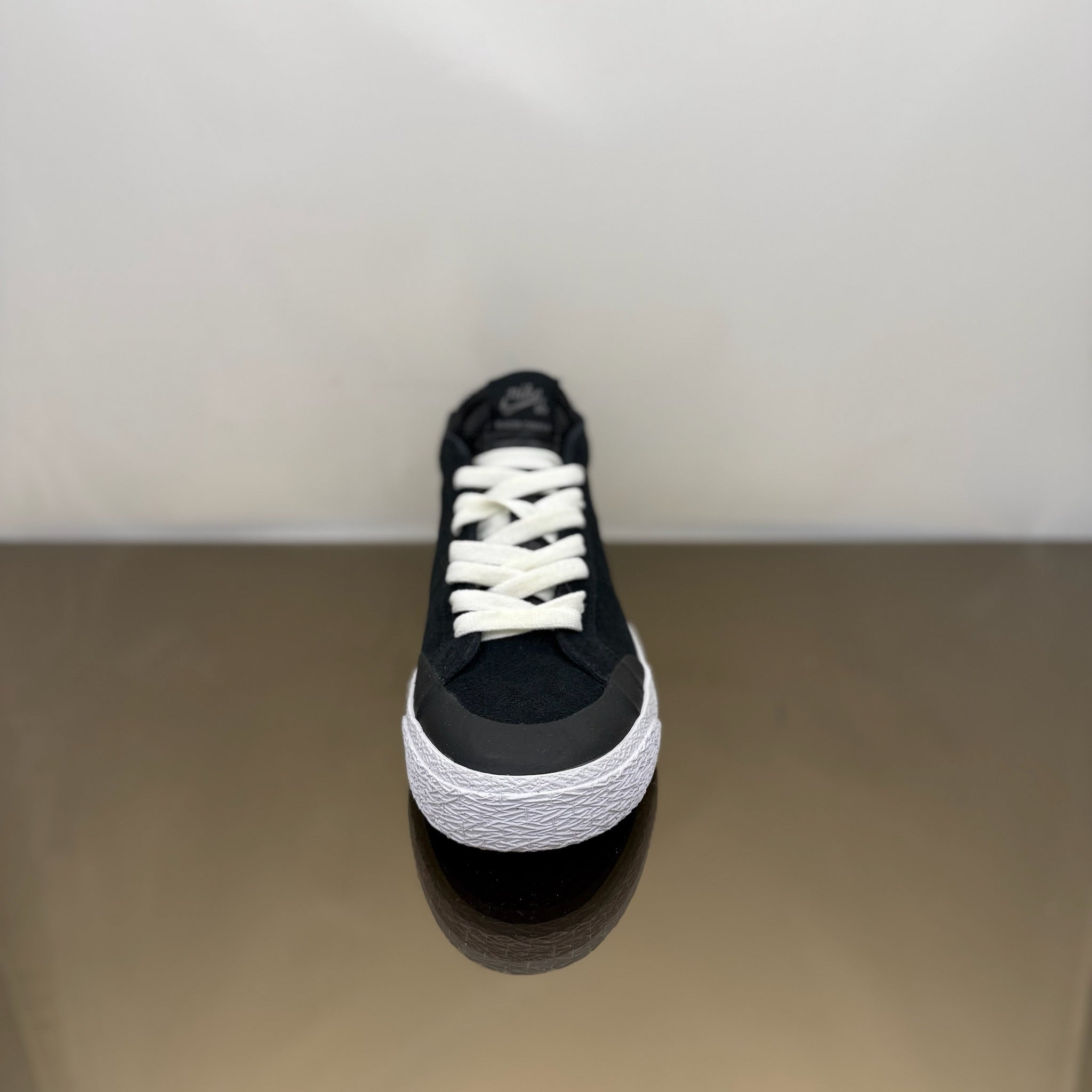 Nike SB Zoom Blazer Chukka XT Schwarz