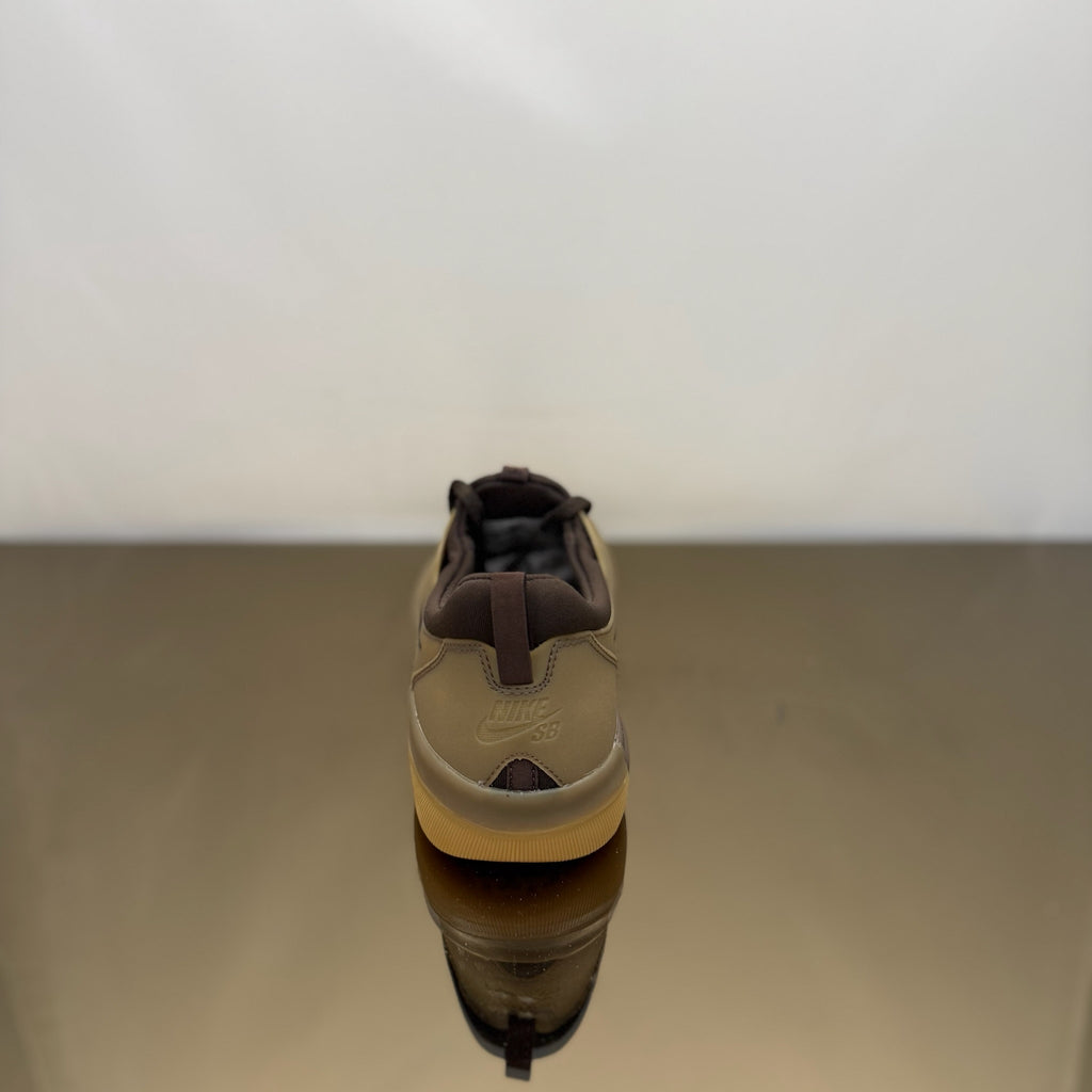 Nike SB Nyjah Kaugummi Braun