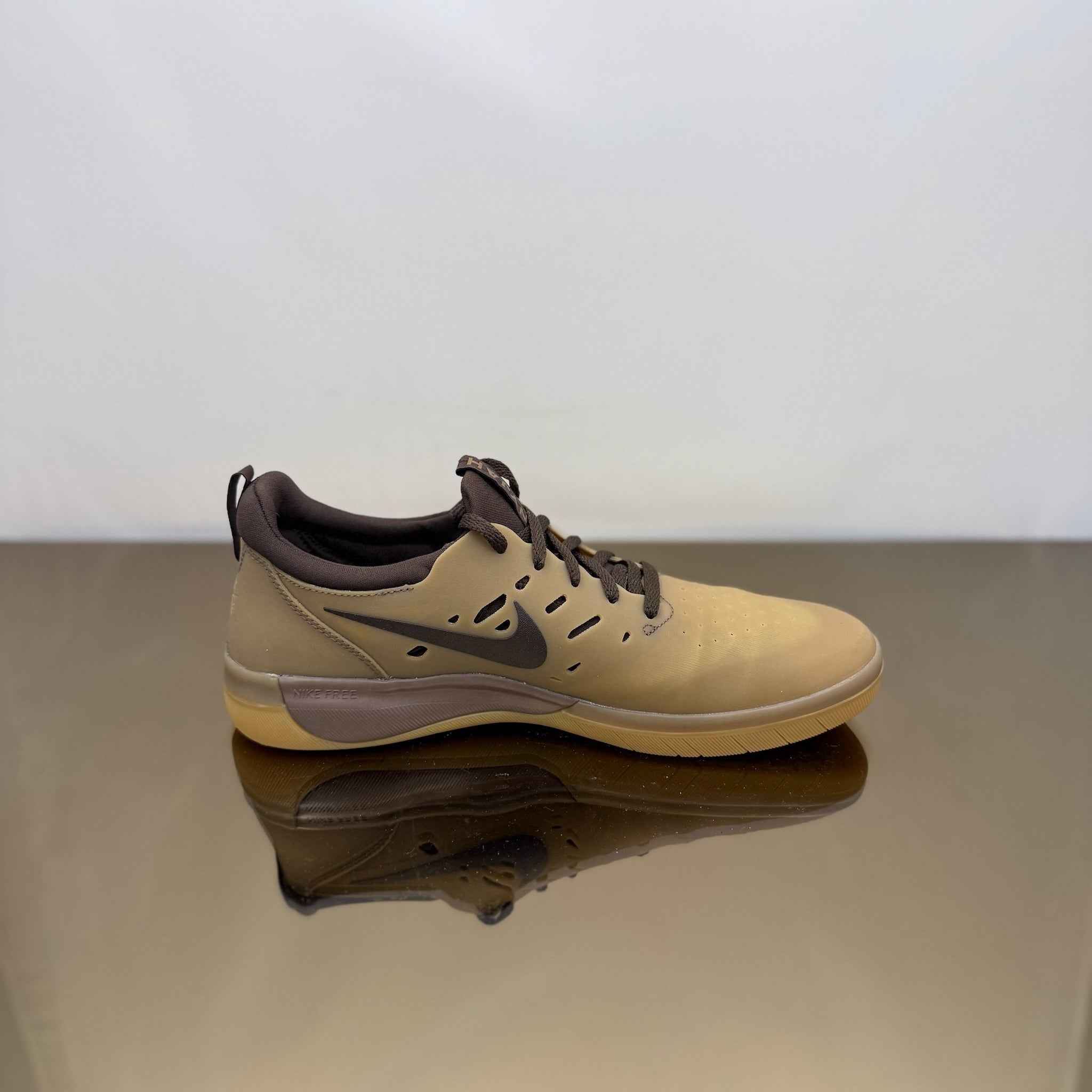 Nike SB Nyjah Kaugummi Braun