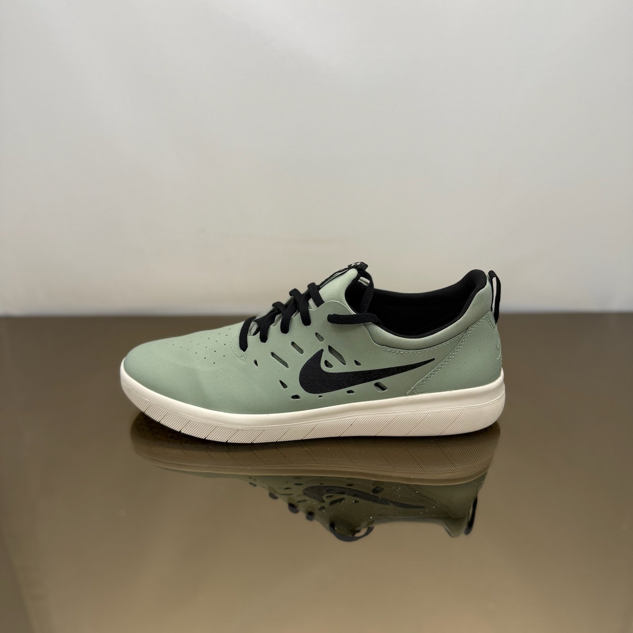 Nike SB Nyjah Free Jade Horizon