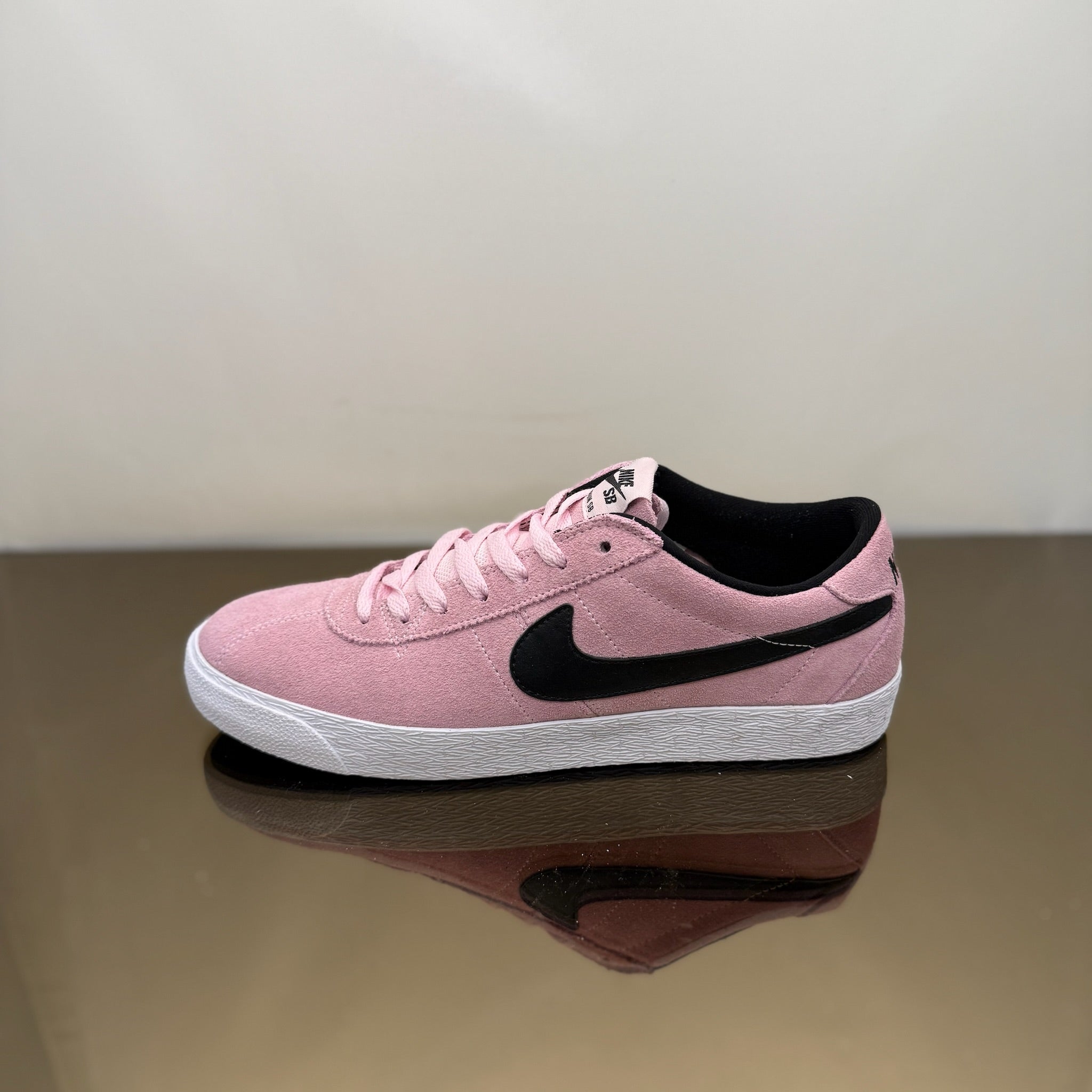 NIKE SB Bruin Zoom PRM SE PRSMPK/BLACK