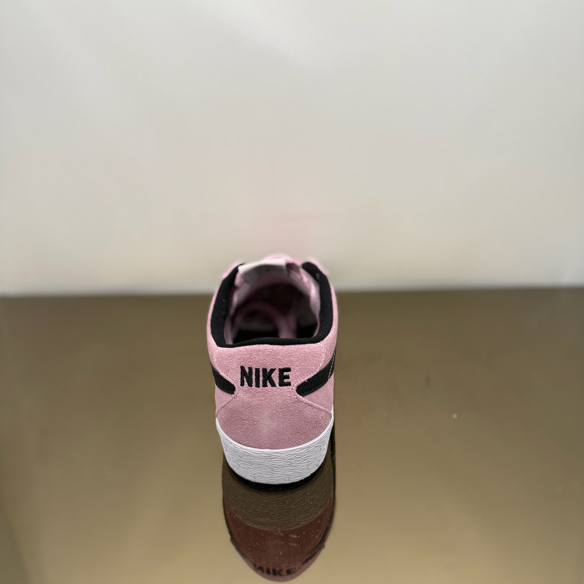 NIKE SB Bruin Zoom PRM SE PRSMPK/BLACK