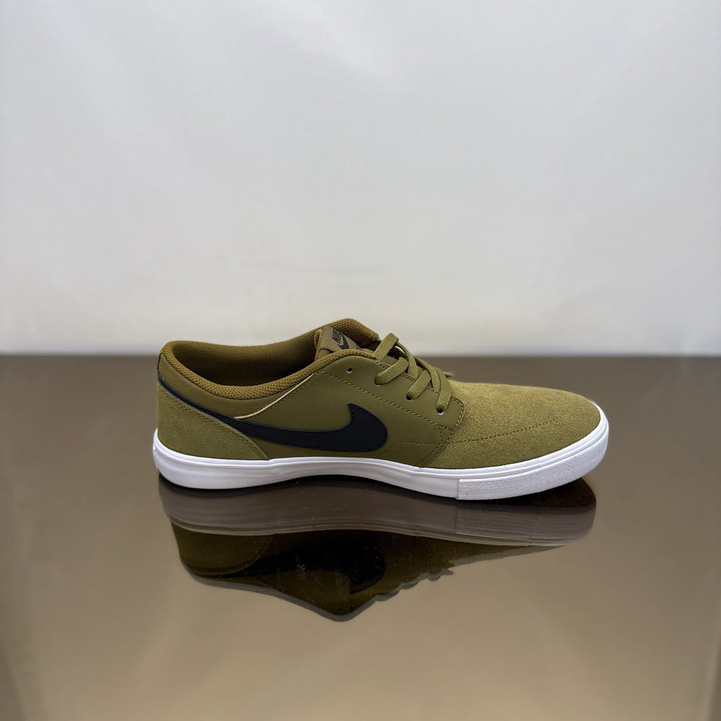 NIKE Unisex's Sb Portmore