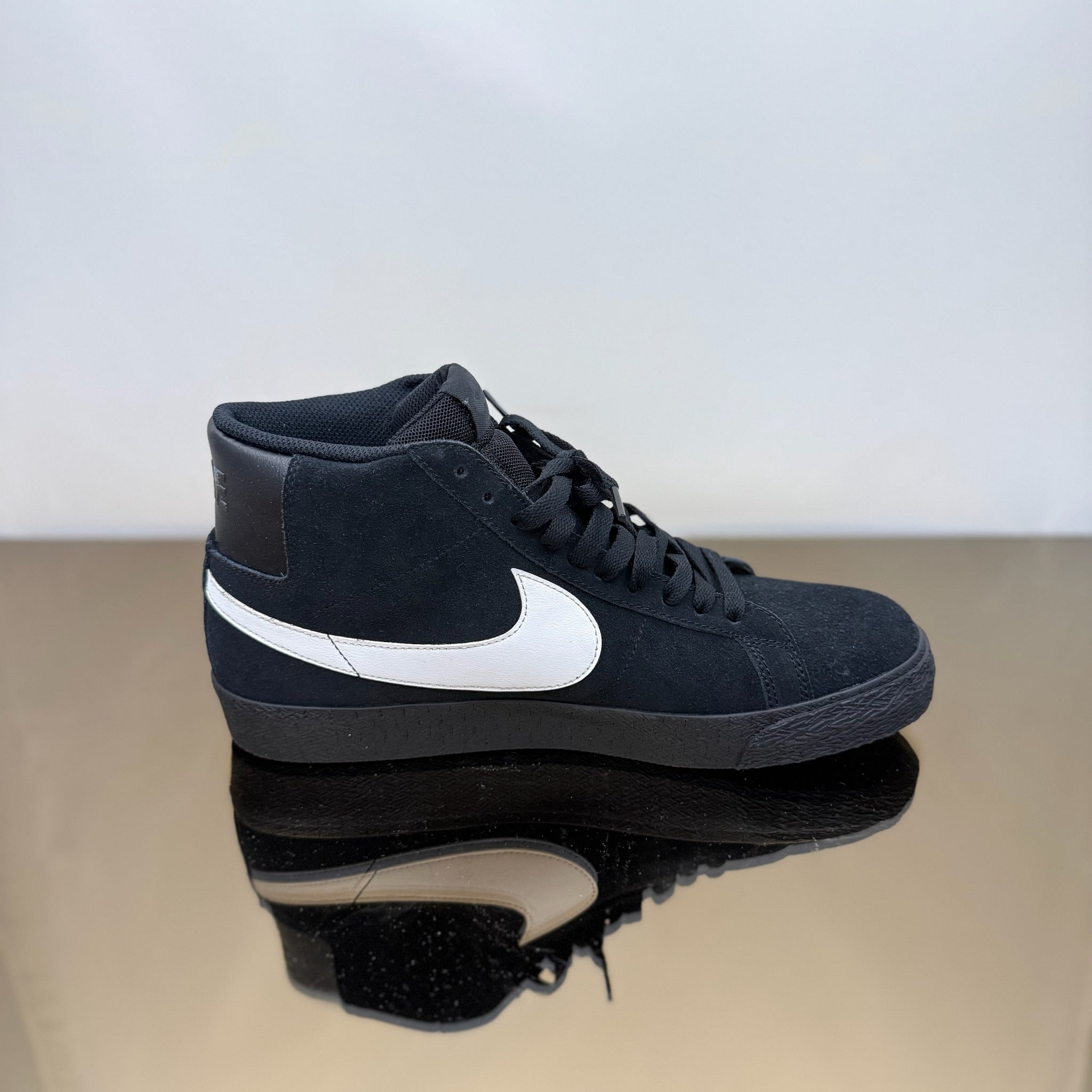 Nike SB Zoom Blazer Mid Schwarz Weiß