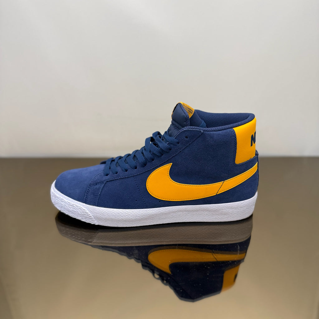 Nike SB Zoom Blazer Mid Michigan