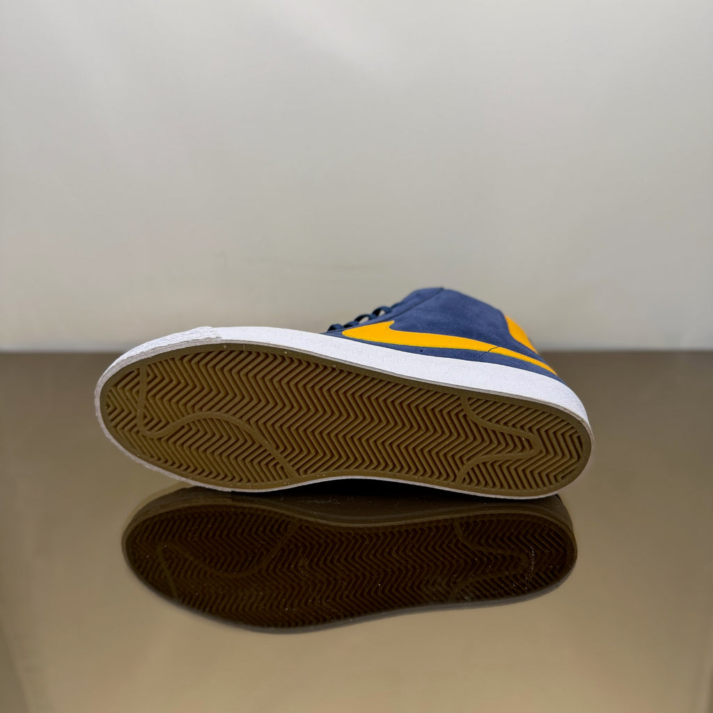 Nike SB Zoom Blazer Mid Michigan