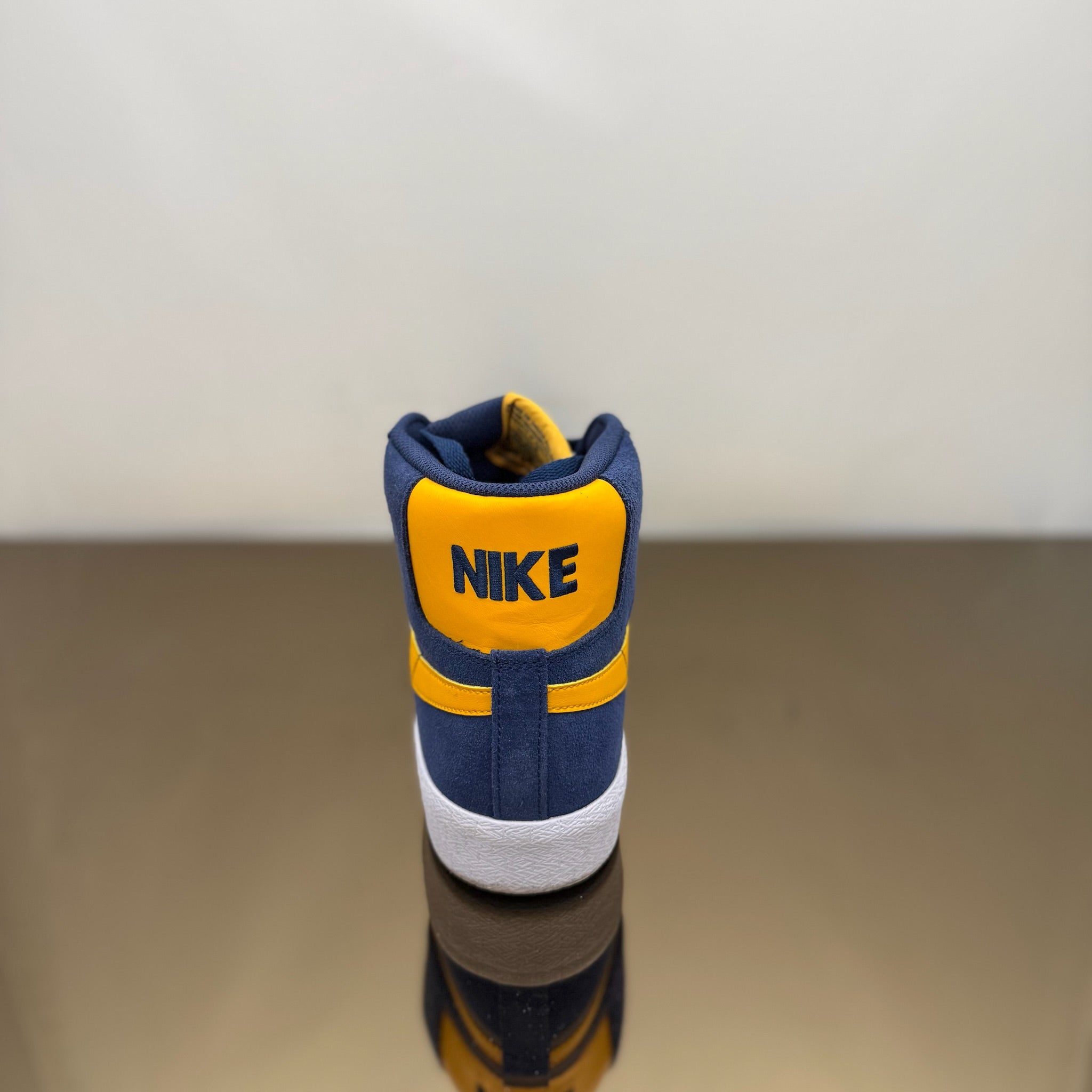 Nike SB Zoom Blazer Mid Michigan